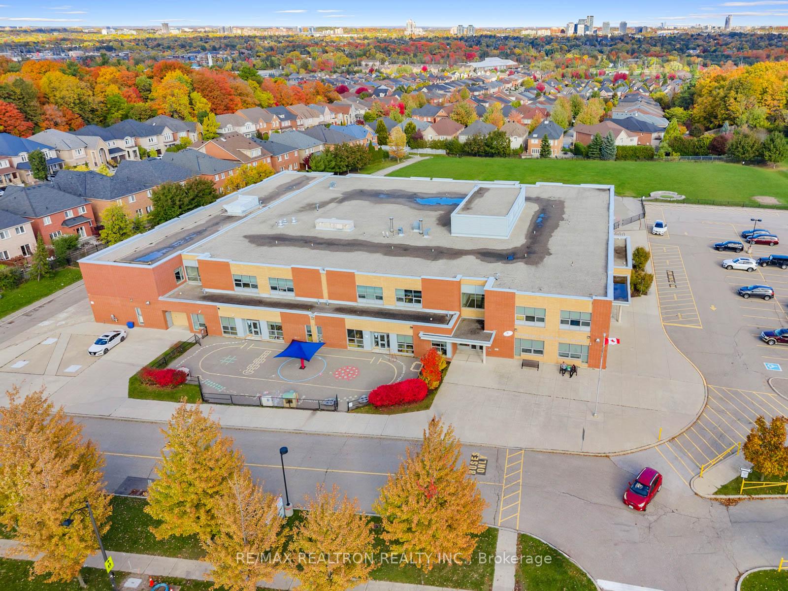Photo 39 of Unit 6, 8900 Bathurst Street, Vaughan, Patterson — HOMEH