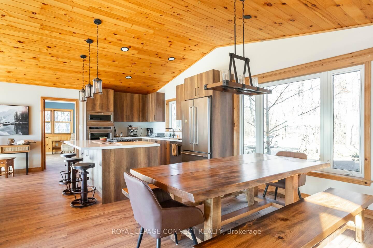 Photo 4 of 316 Lakeview Lane, Tweed, Hungerford (Twp) — HOMEH