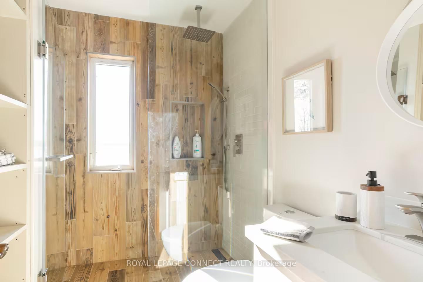 Photo 14 of 316 Lakeview Lane, Tweed, Hungerford (Twp) — HOMEH