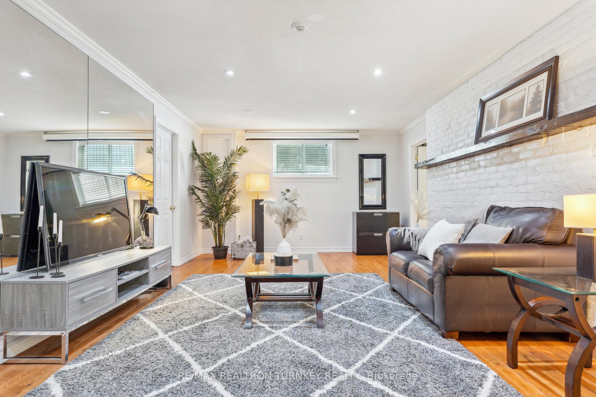 Photo 30 of 10 Dafoe Street, Uxbridge, Rural Uxbridge — HOMEH
