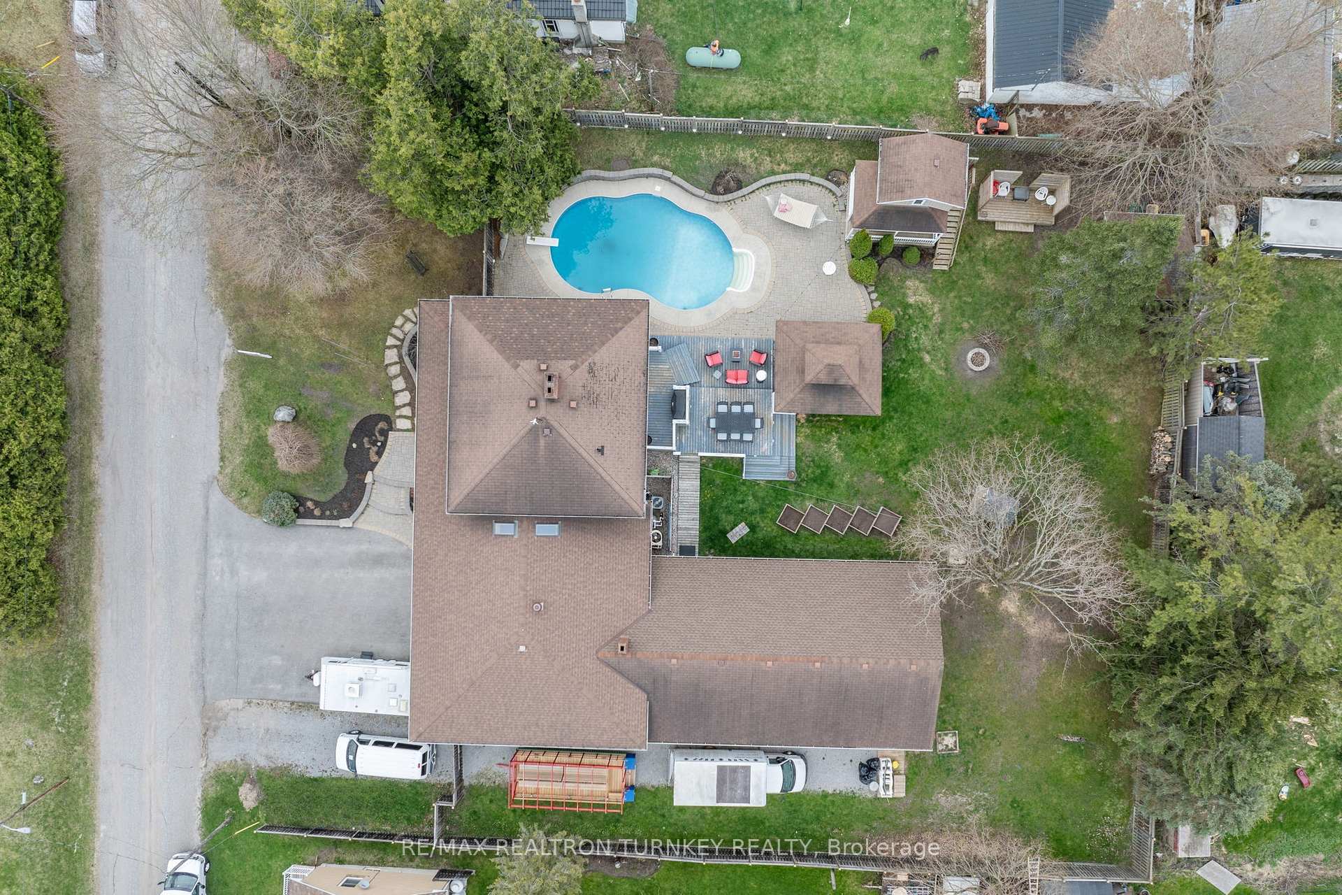 Photo 45 of 10 Dafoe Street, Uxbridge, Rural Uxbridge — HOMEH
