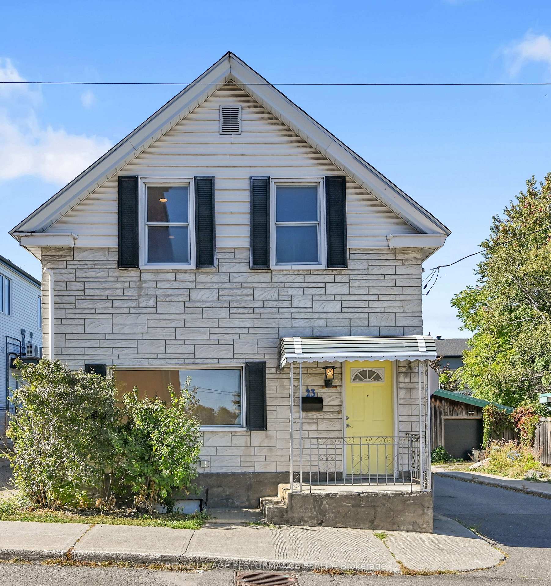 Front of 23 O'Meara Street