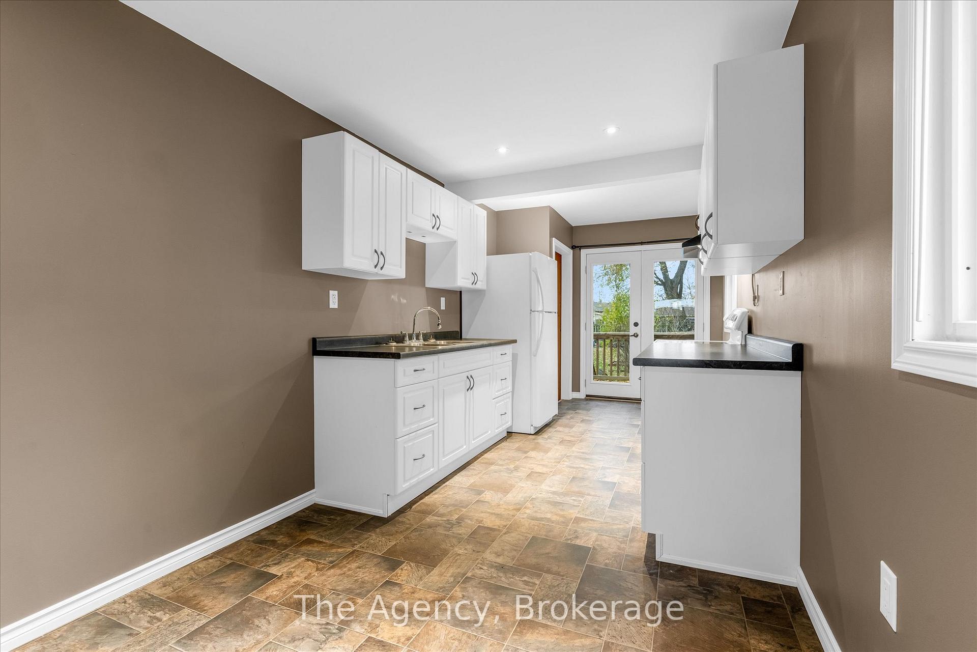 Photo 12 of 8 Dover Road, Welland, Lincoln/Crowland — HOMEH