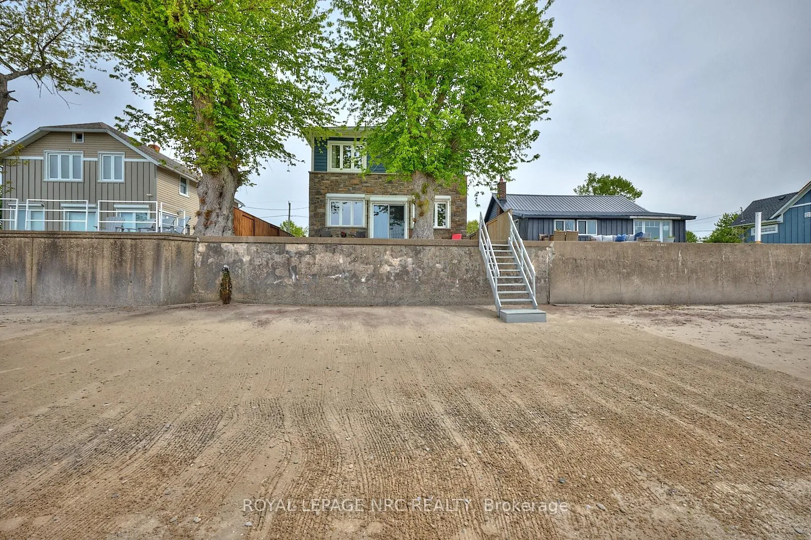 Photo 16 of 11565 Beach Road E, Wainfleet, Lakeshore — HOMEH