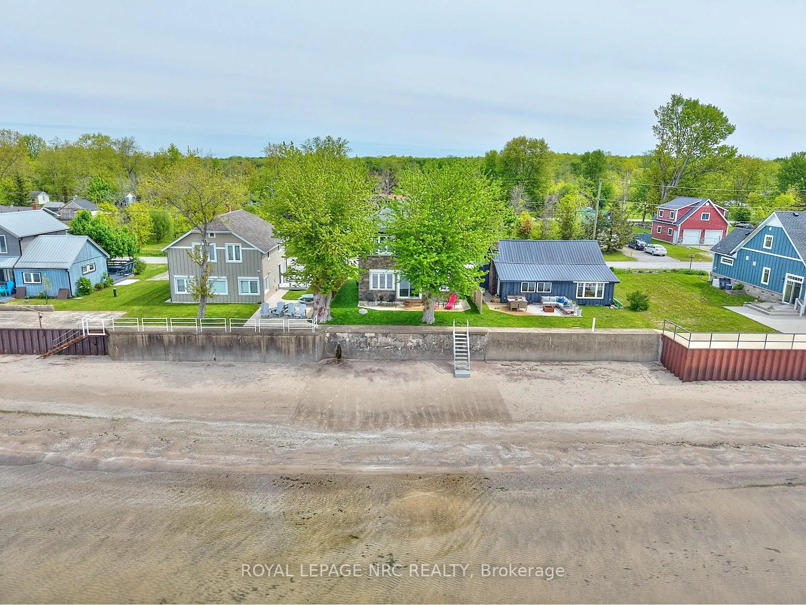 Photo 25 of 11565 Beach Road E, Wainfleet, Lakeshore — HOMEH
