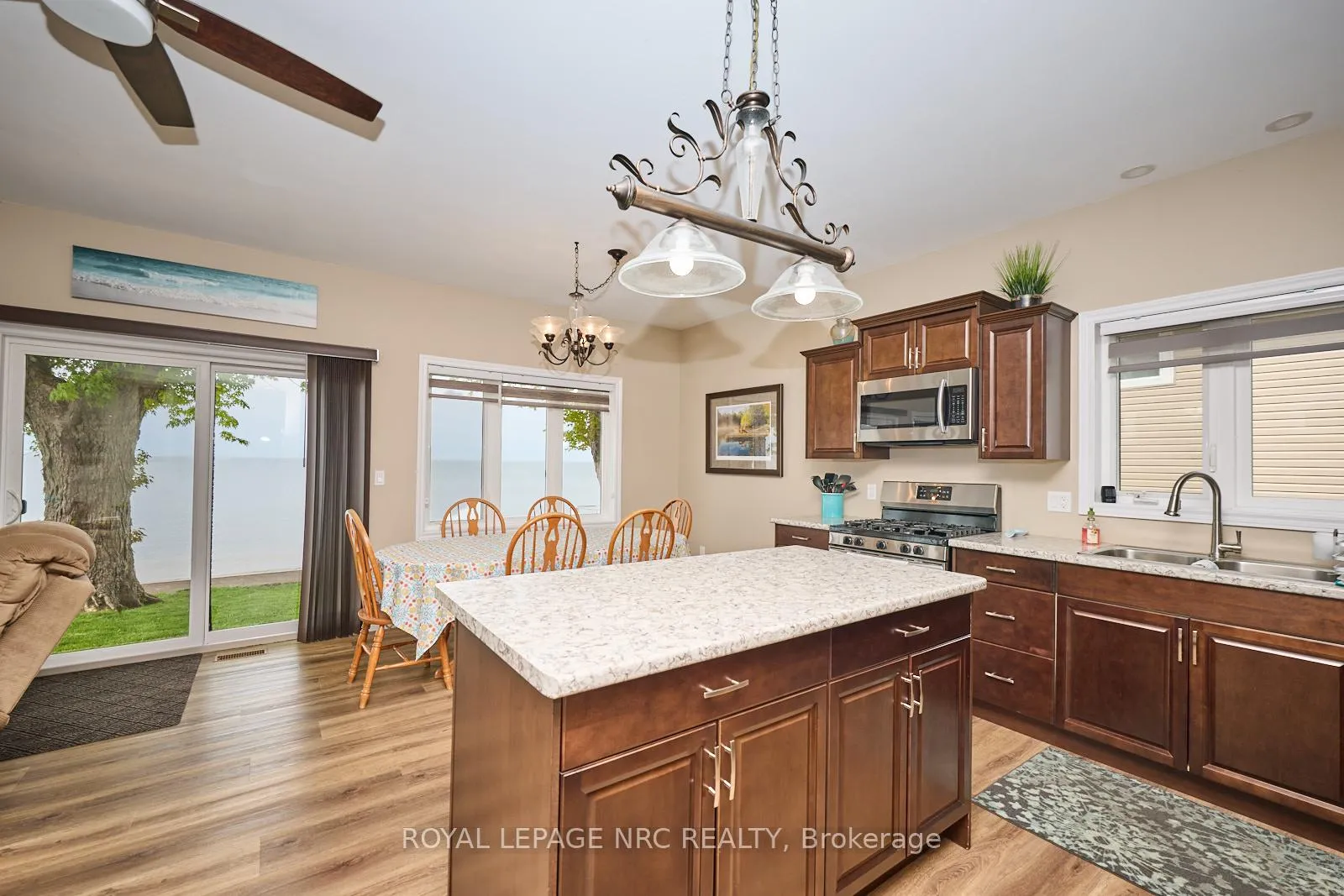 Photo 36 of 11565 Beach Road E, Wainfleet, Lakeshore — HOMEH