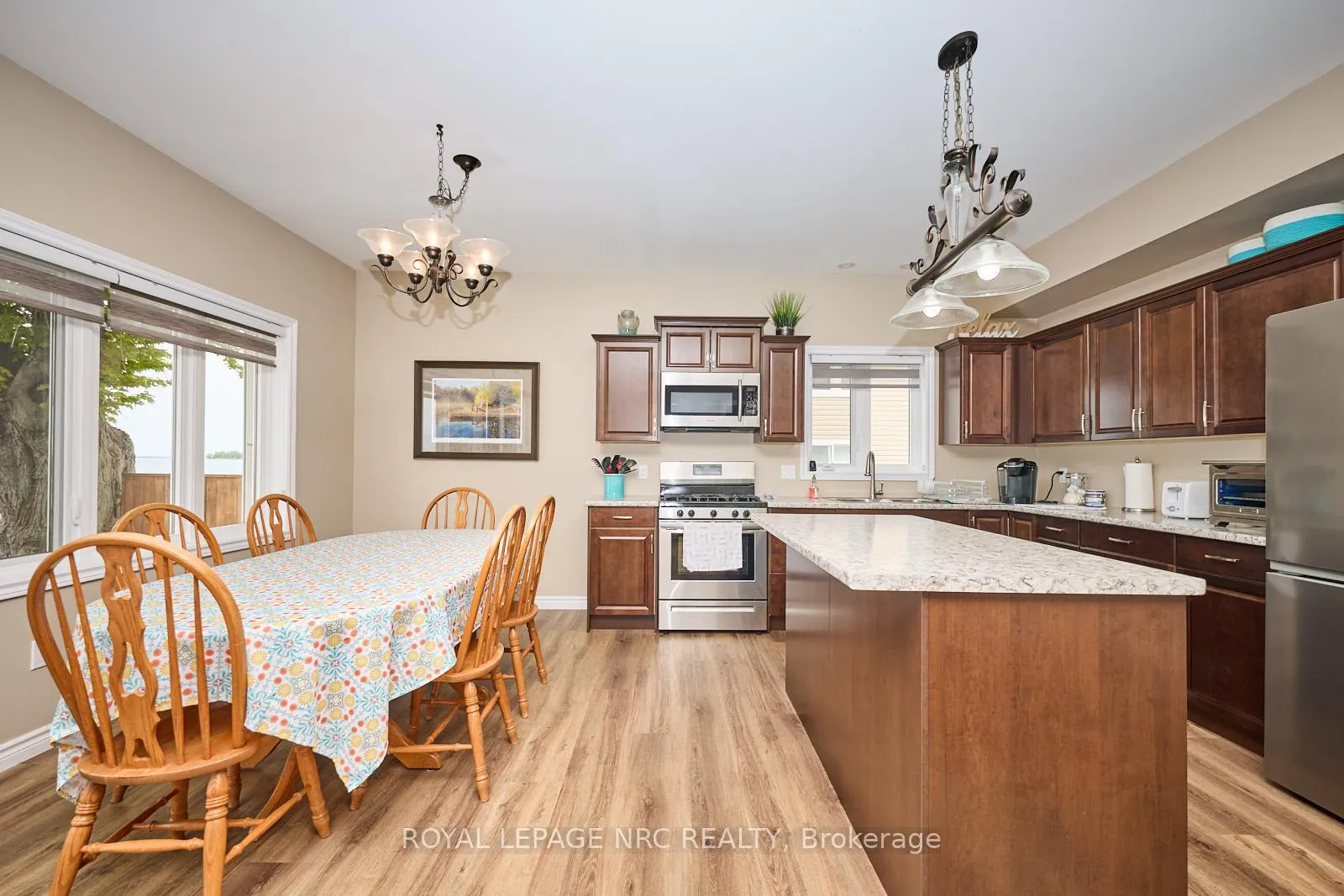 Photo 37 of 11565 Beach Road E, Wainfleet, Lakeshore — HOMEH