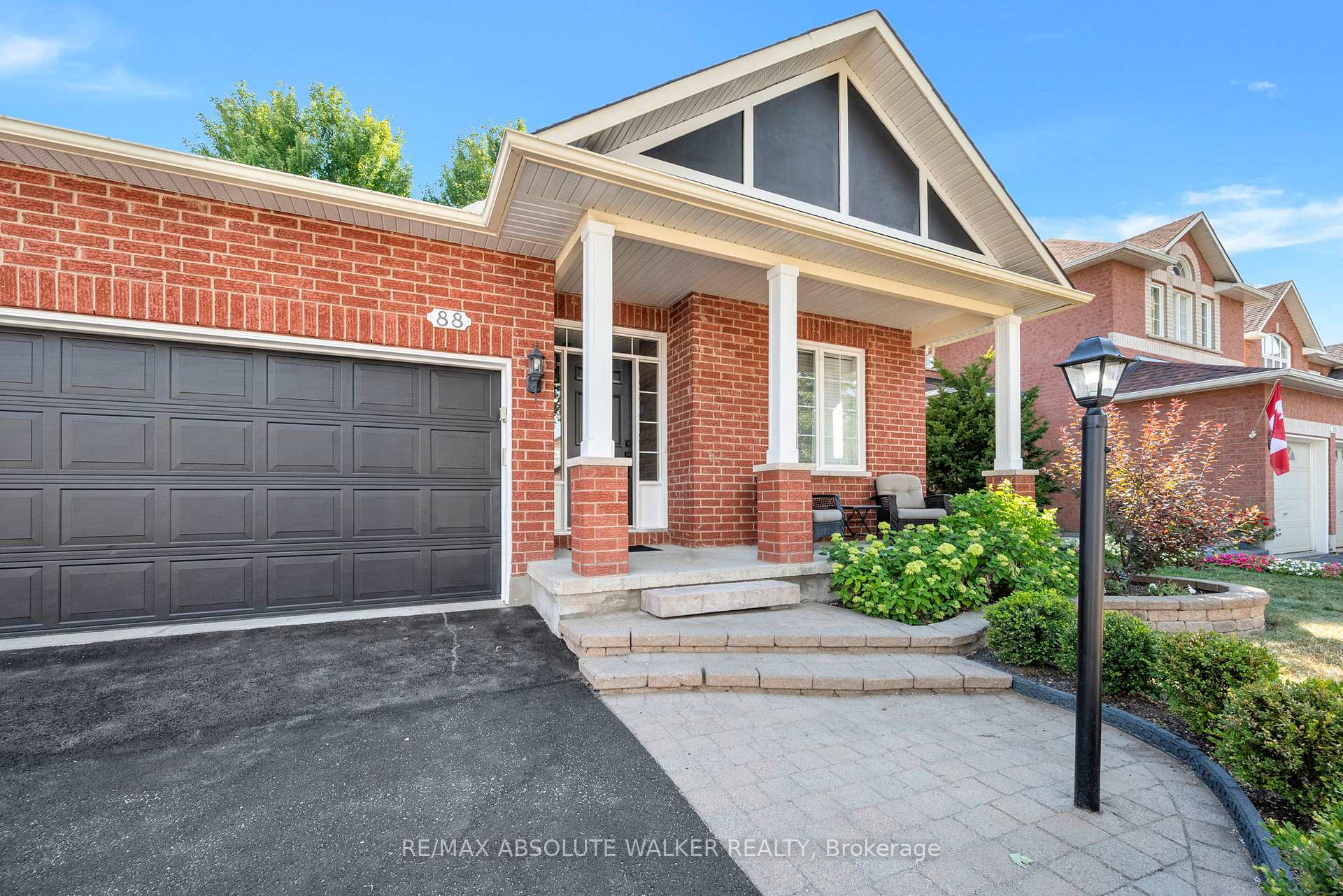 Photo 2 of 88 Maple Stand Way, Ottawa, Barrhaven East — HOMEH