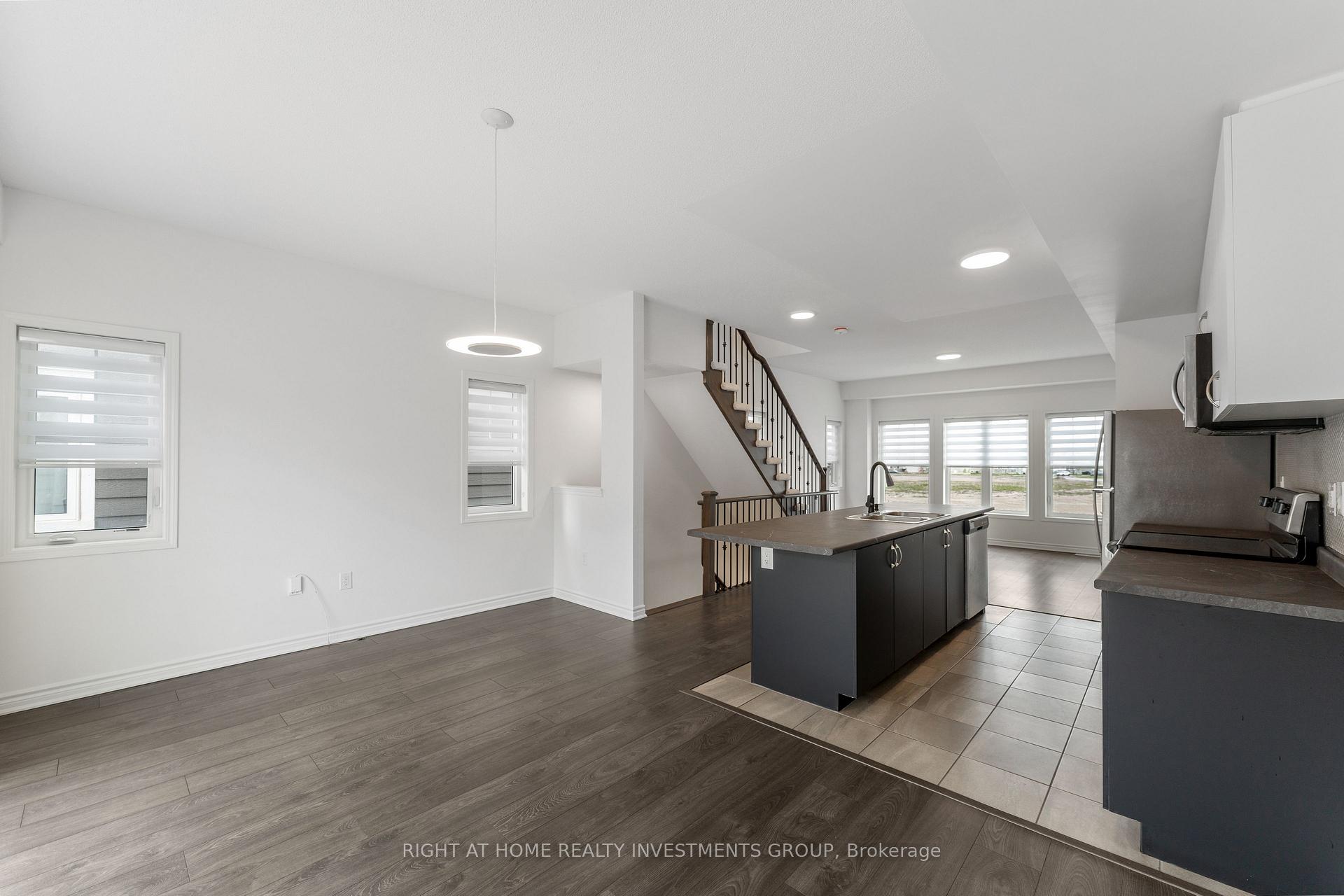 Photo 11 of 115 Sandhill Crane Drive, Wasaga Beach — HOMEH