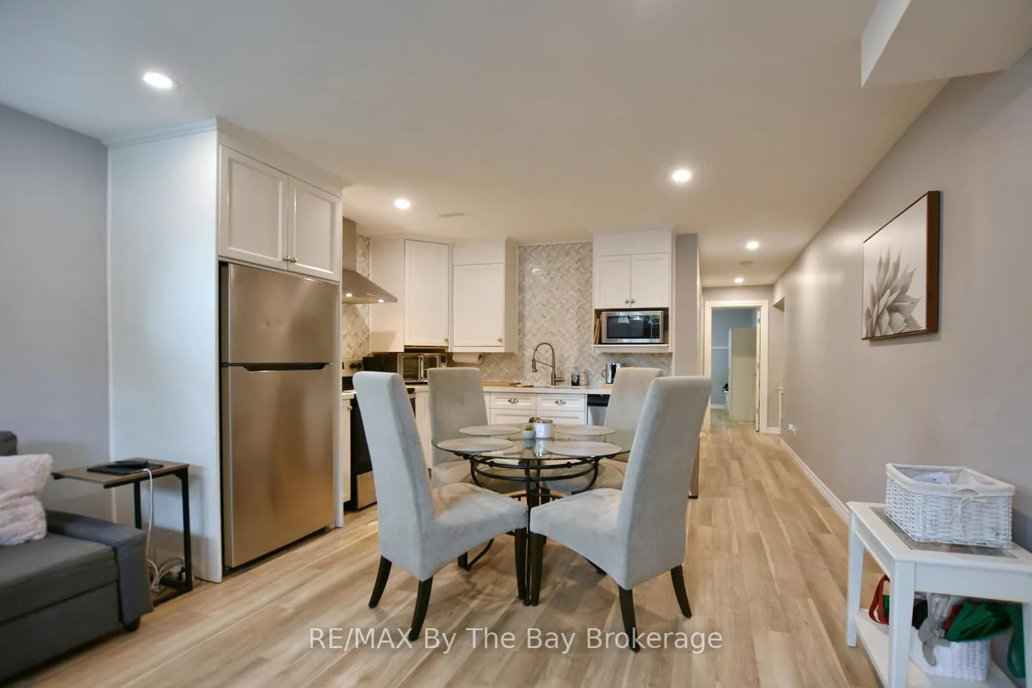 Photo 26 of 41 Wesley Avenue, Wasaga Beach — HOMEH