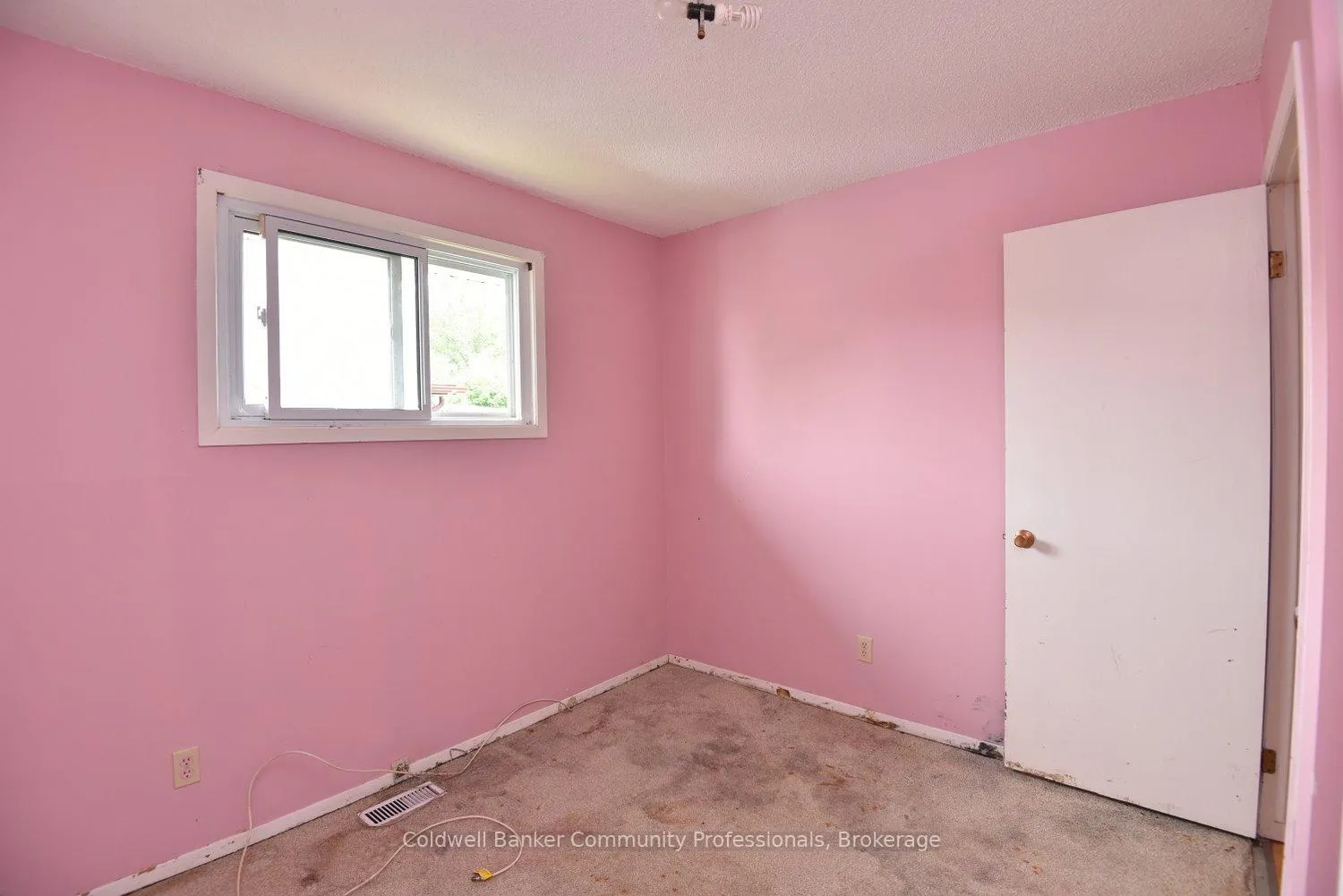 Photo 23 of 79 Barrington Drive, Welland, Prince Charles — HOMEH