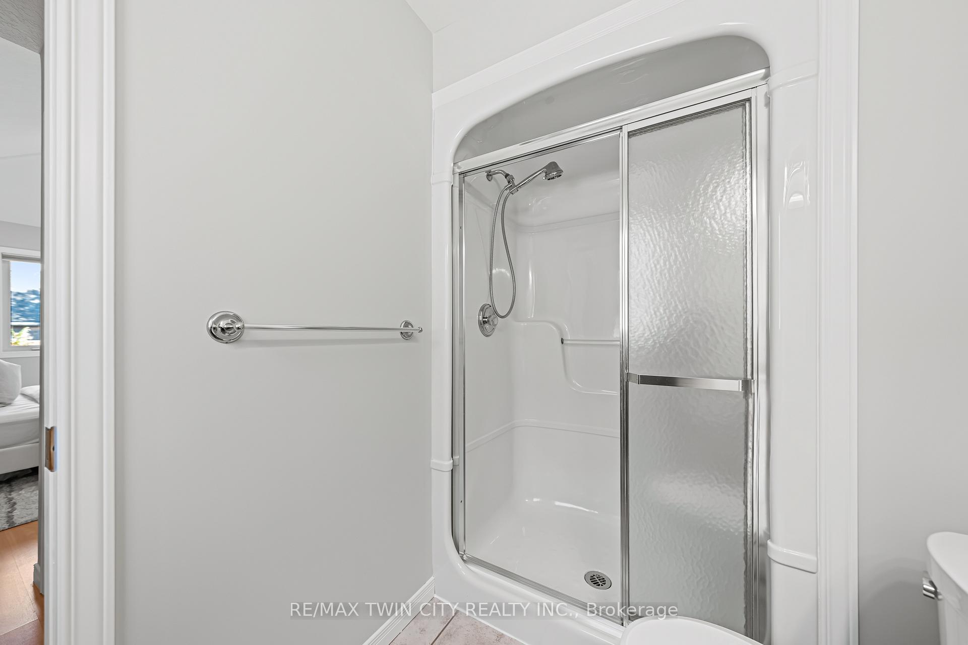 Photo 29 of 432 Sandbanks Crescent, Waterloo — HOMEH