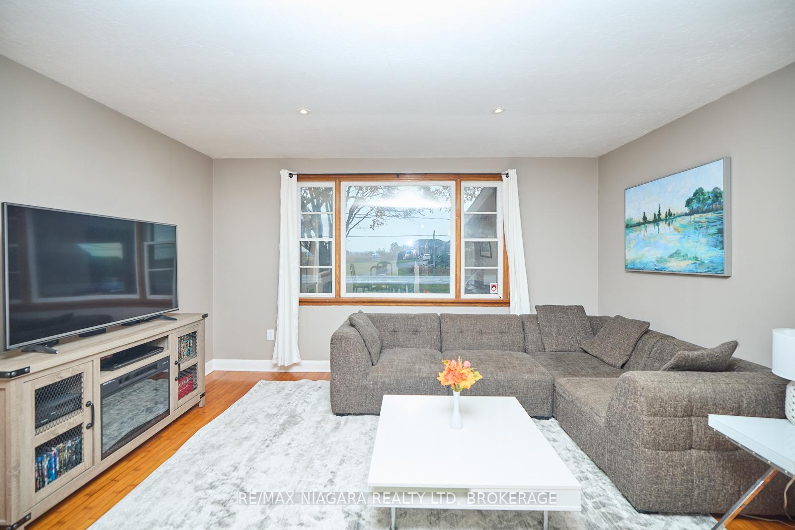 Photo 8 of 40252 Forks Road, Wainfleet, Marshville/Winger — HOMEH
