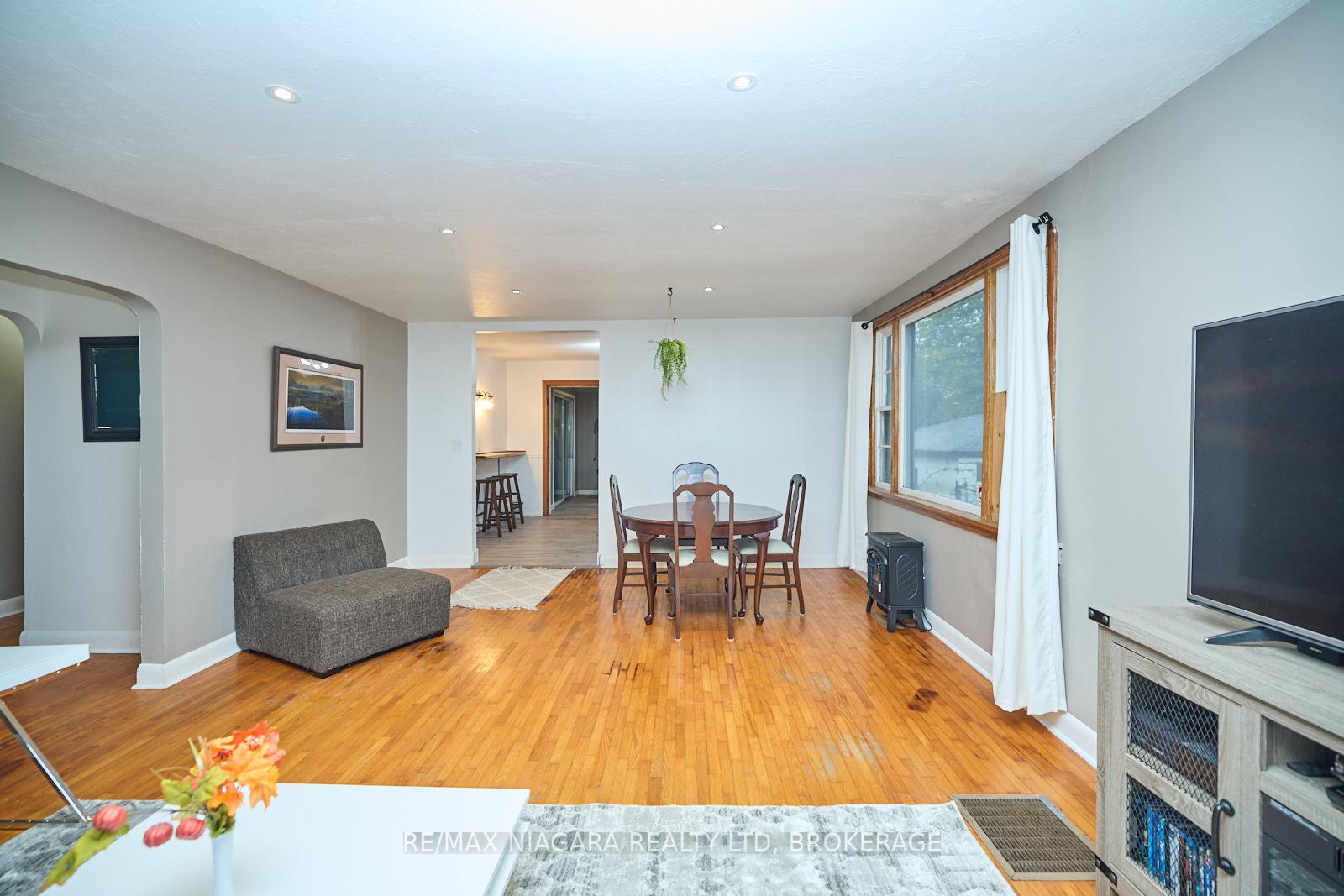 Photo 9 of 40252 Forks Road, Wainfleet, Marshville/Winger — HOMEH
