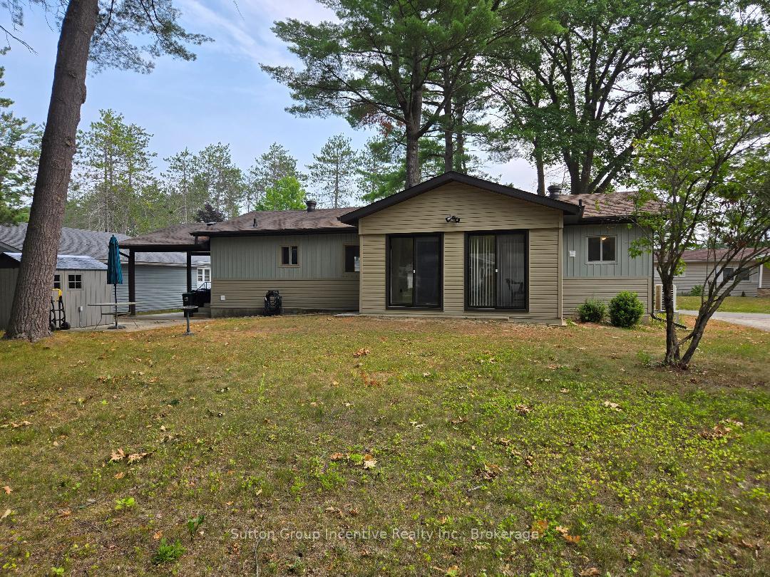 Photo 6 of 5 Carruthers Street S, Wasaga Beach — HOMEH