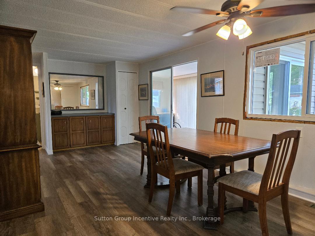 Photo 13 of 5 Carruthers Street S, Wasaga Beach — HOMEH