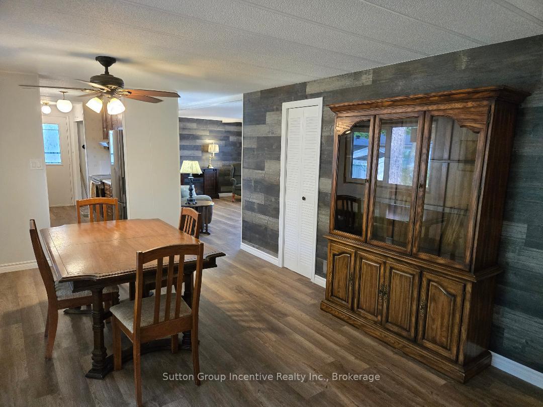 Photo 14 of 5 Carruthers Street S, Wasaga Beach — HOMEH