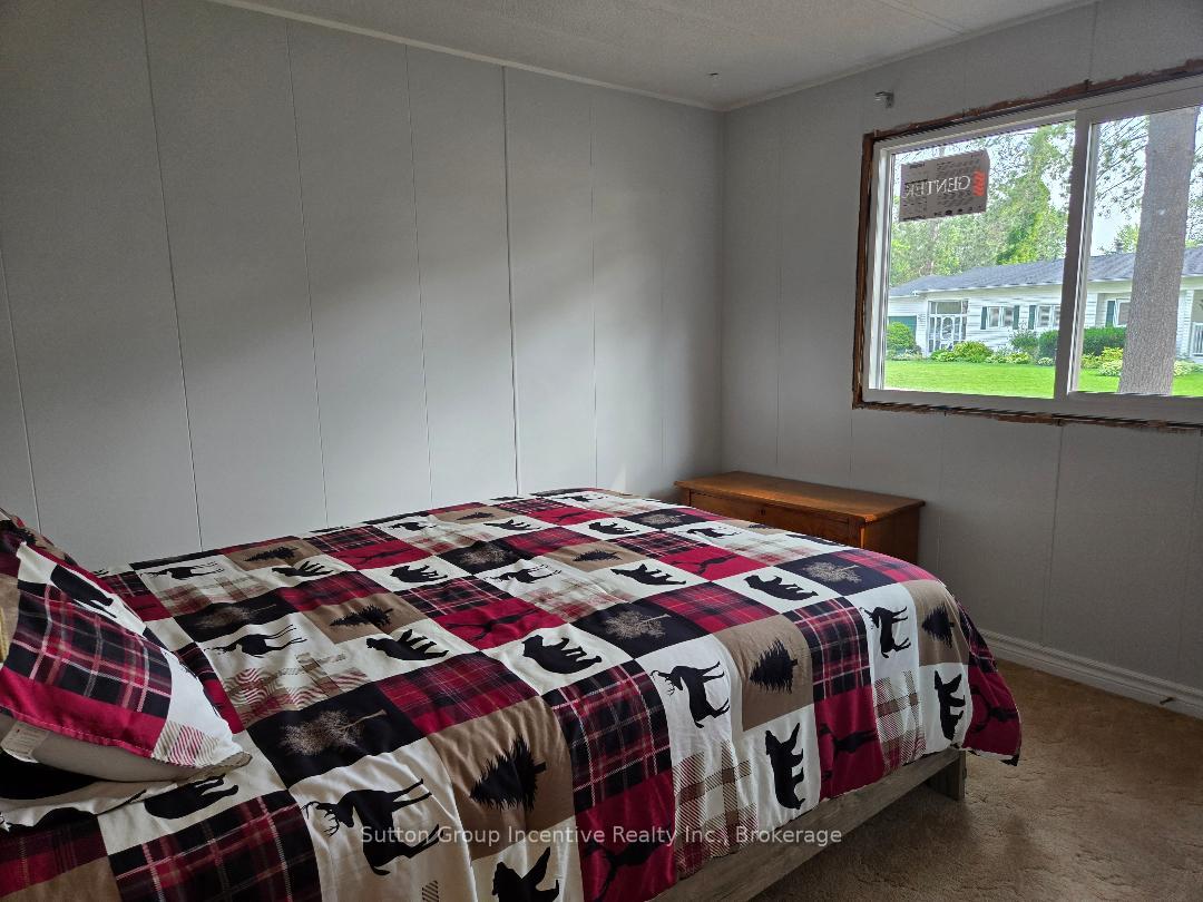 Photo 28 of 5 Carruthers Street S, Wasaga Beach — HOMEH