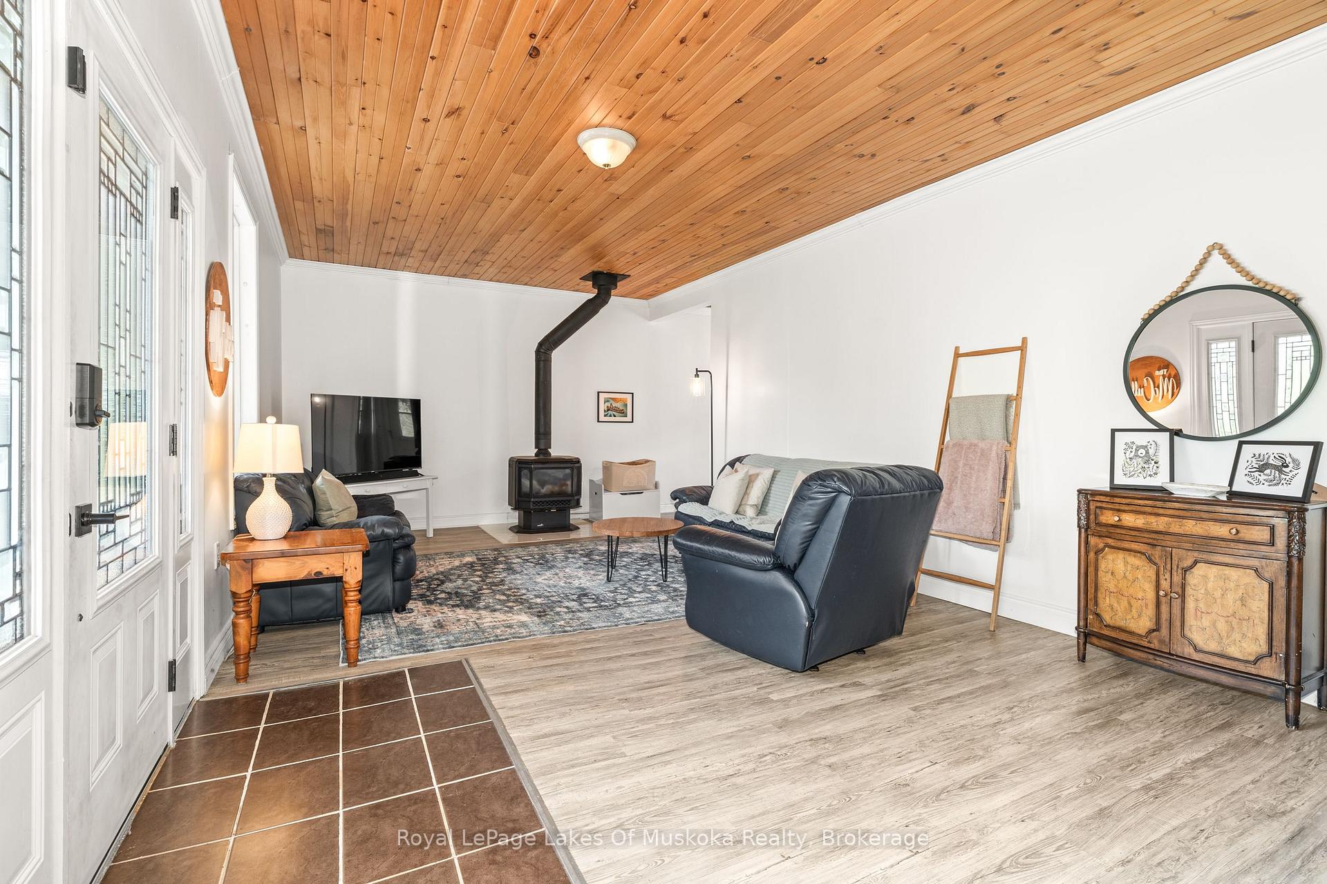 Photo 6 of 1101 Skyline Drive, Armour — HOMEH