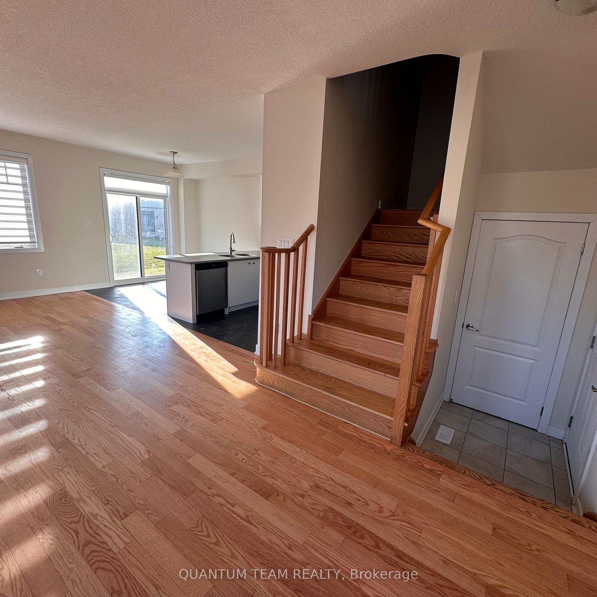 Photo 4 of 58 Keelson Street, Welland, Dain City — HOMEH