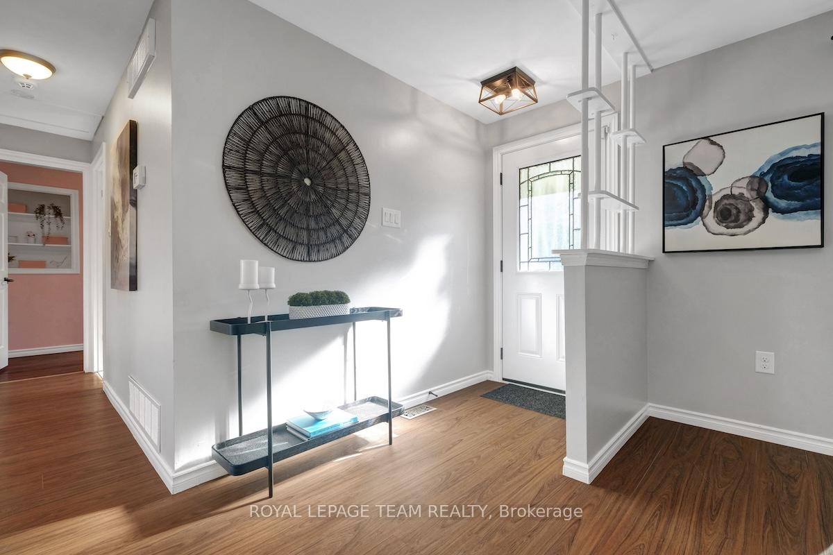 Photo 4 of 491 Lake Avenue E, Beckwith, Beckwith Twp — HOMEH