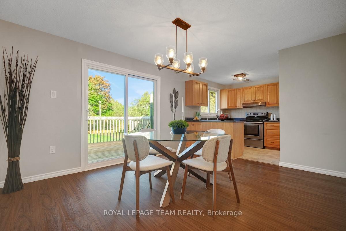 Photo 7 of 491 Lake Avenue E, Beckwith, Beckwith Twp — HOMEH