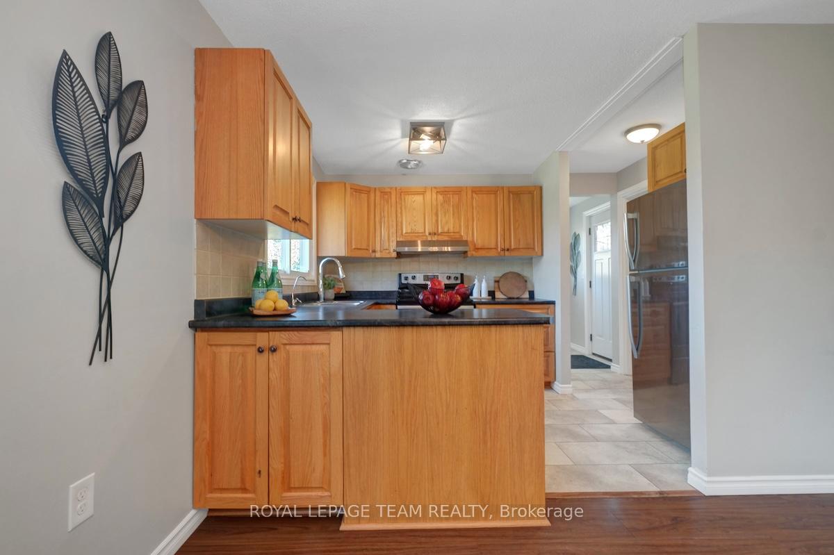 Photo 11 of 491 Lake Avenue E, Beckwith, Beckwith Twp — HOMEH