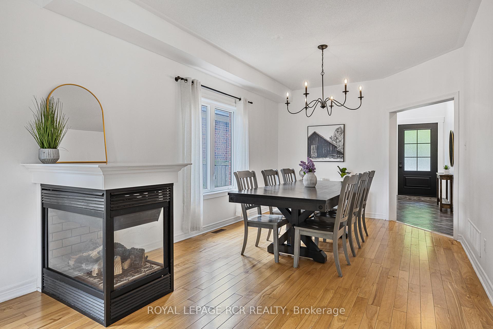 Photo 9 of 4 Caseton Crescent, Uxbridge — HOMEH