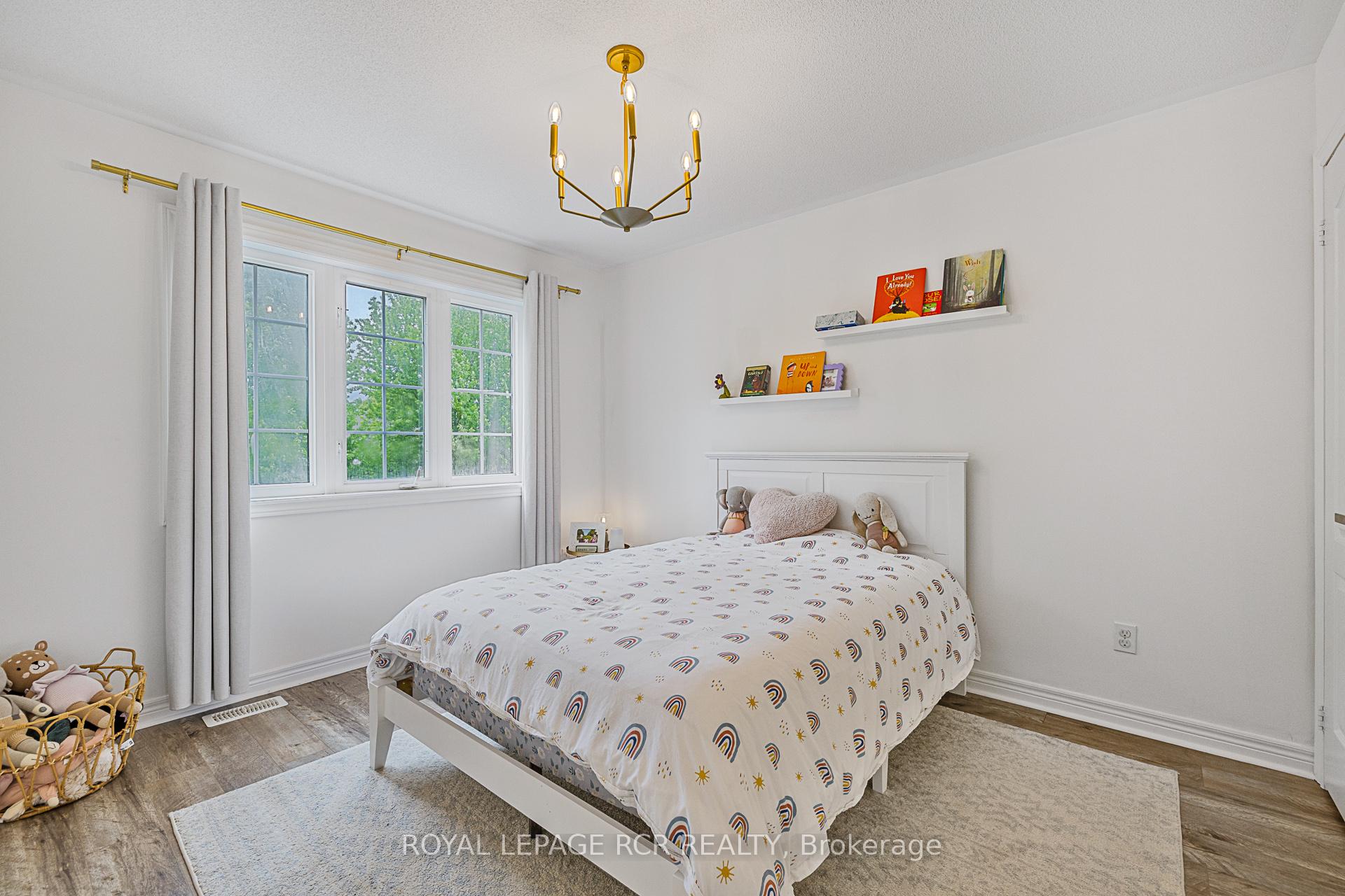 Photo 20 of 4 Caseton Crescent, Uxbridge — HOMEH