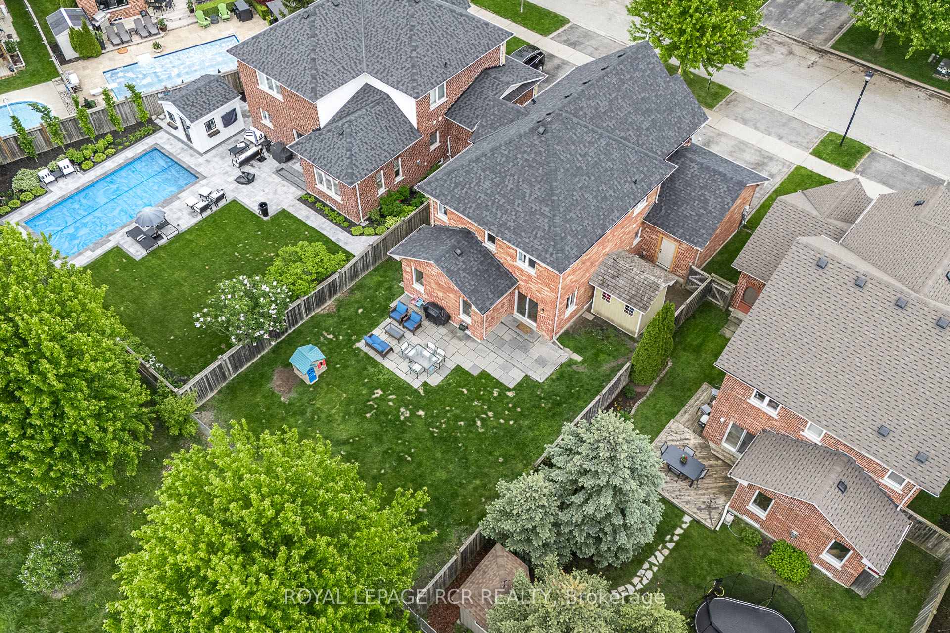 Photo 35 of 4 Caseton Crescent, Uxbridge — HOMEH