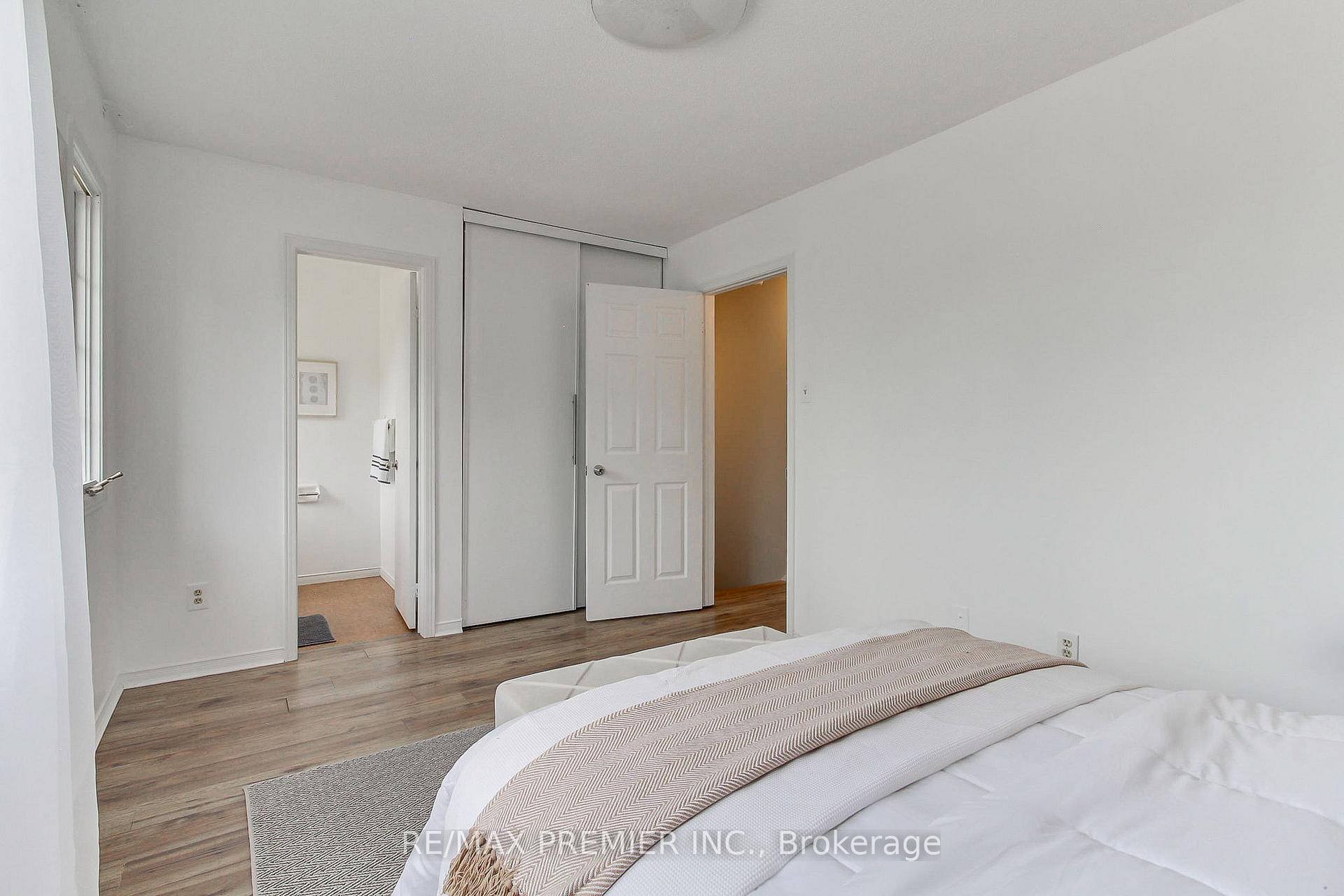 Photo 24 of 90 Covent Crescent, Aurora, Aurora Highlands — HOMEH