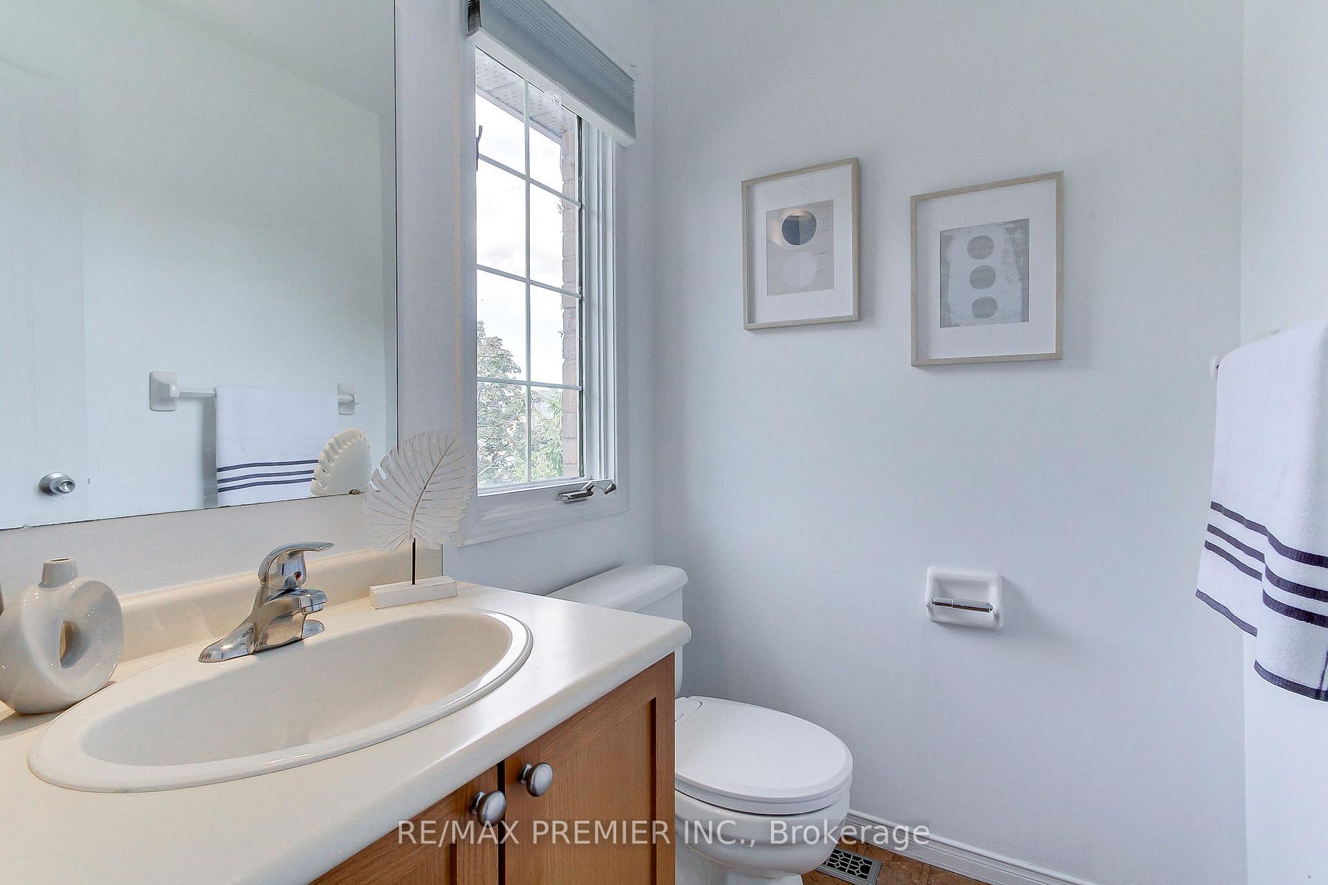 Photo 30 of 90 Covent Crescent, Aurora, Aurora Highlands — HOMEH