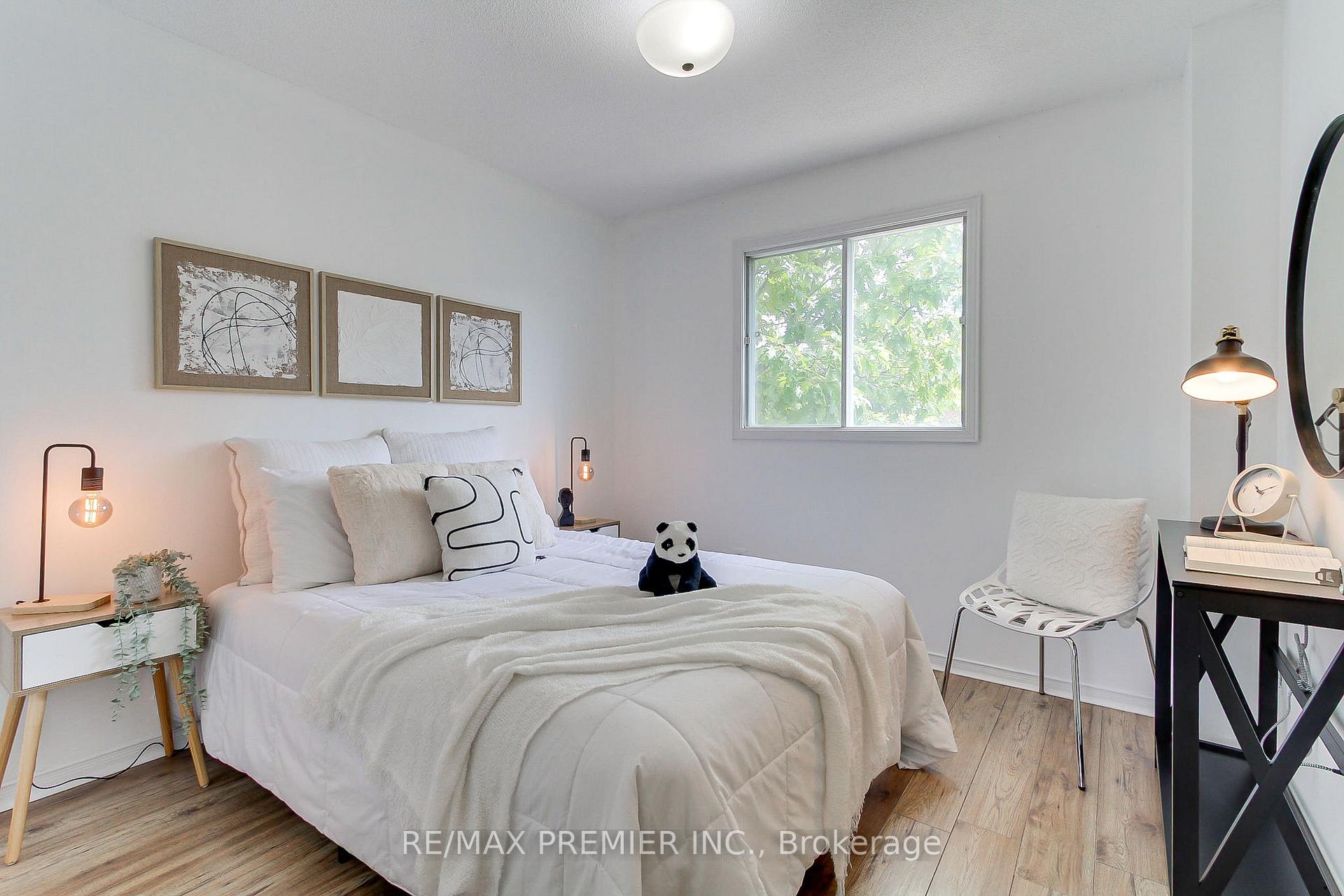 Photo 38 of 90 Covent Crescent, Aurora, Aurora Highlands — HOMEH