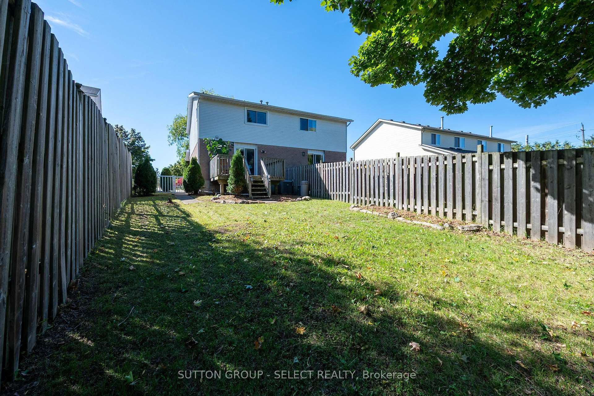 Photo 31 of Unit B, 608 Royal Beech Drive, Waterloo — HOMEH