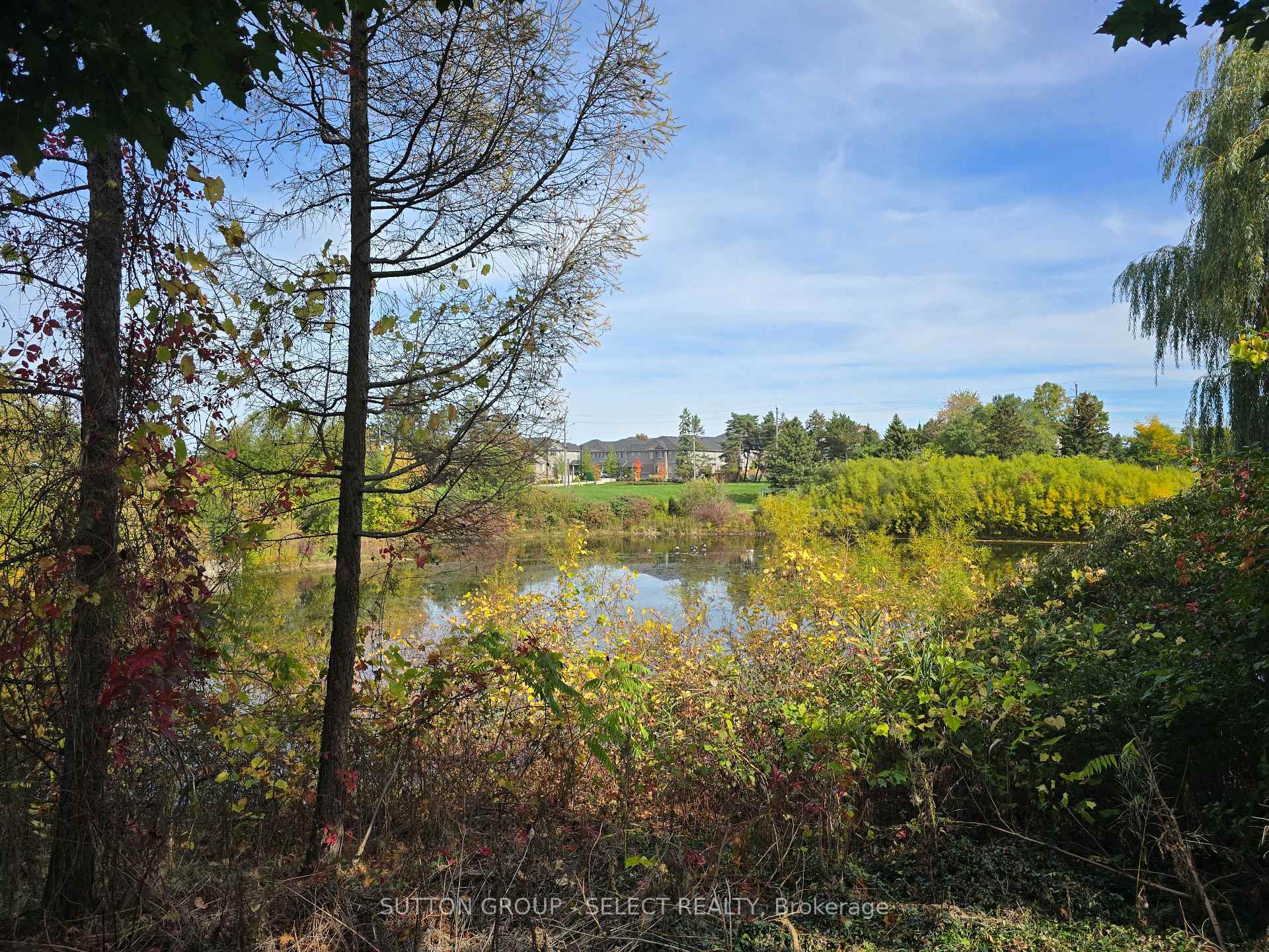 Photo 36 of Unit B, 608 Royal Beech Drive, Waterloo — HOMEH