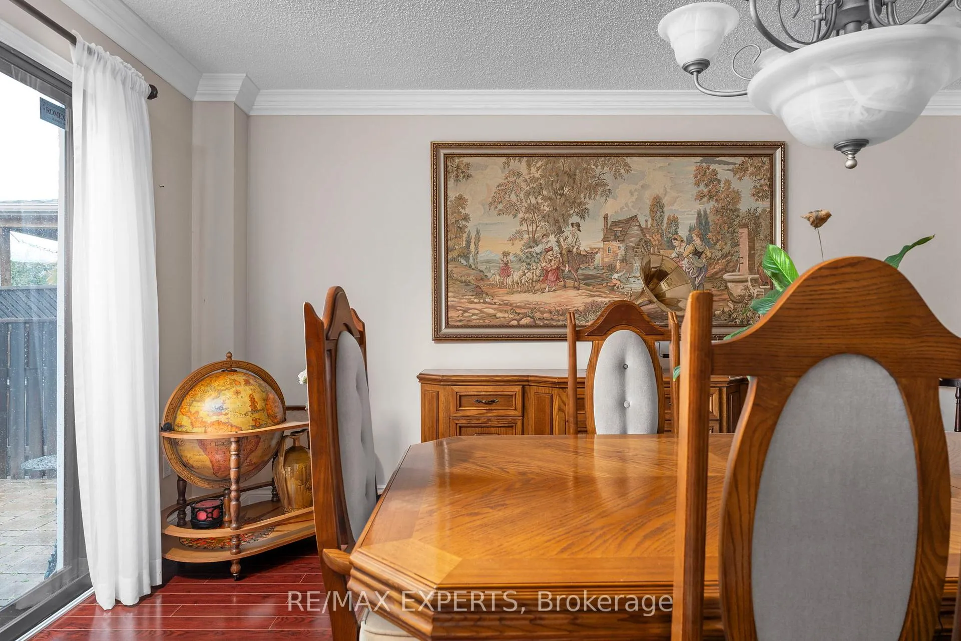 Photo 15 of 53 Mathewson Street, Vaughan, Maple — HOMEH