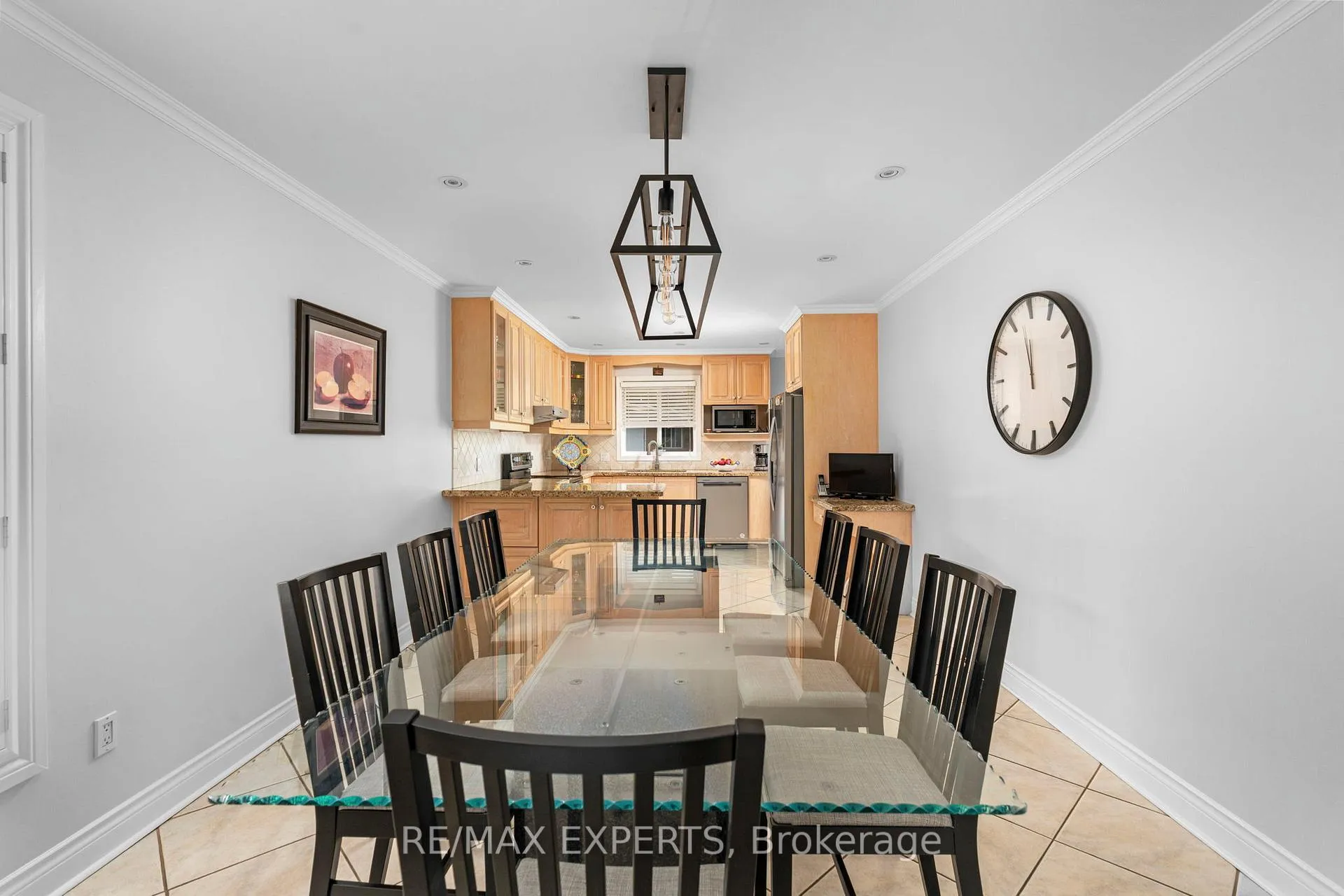 Photo 17 of 53 Mathewson Street, Vaughan, Maple — HOMEH