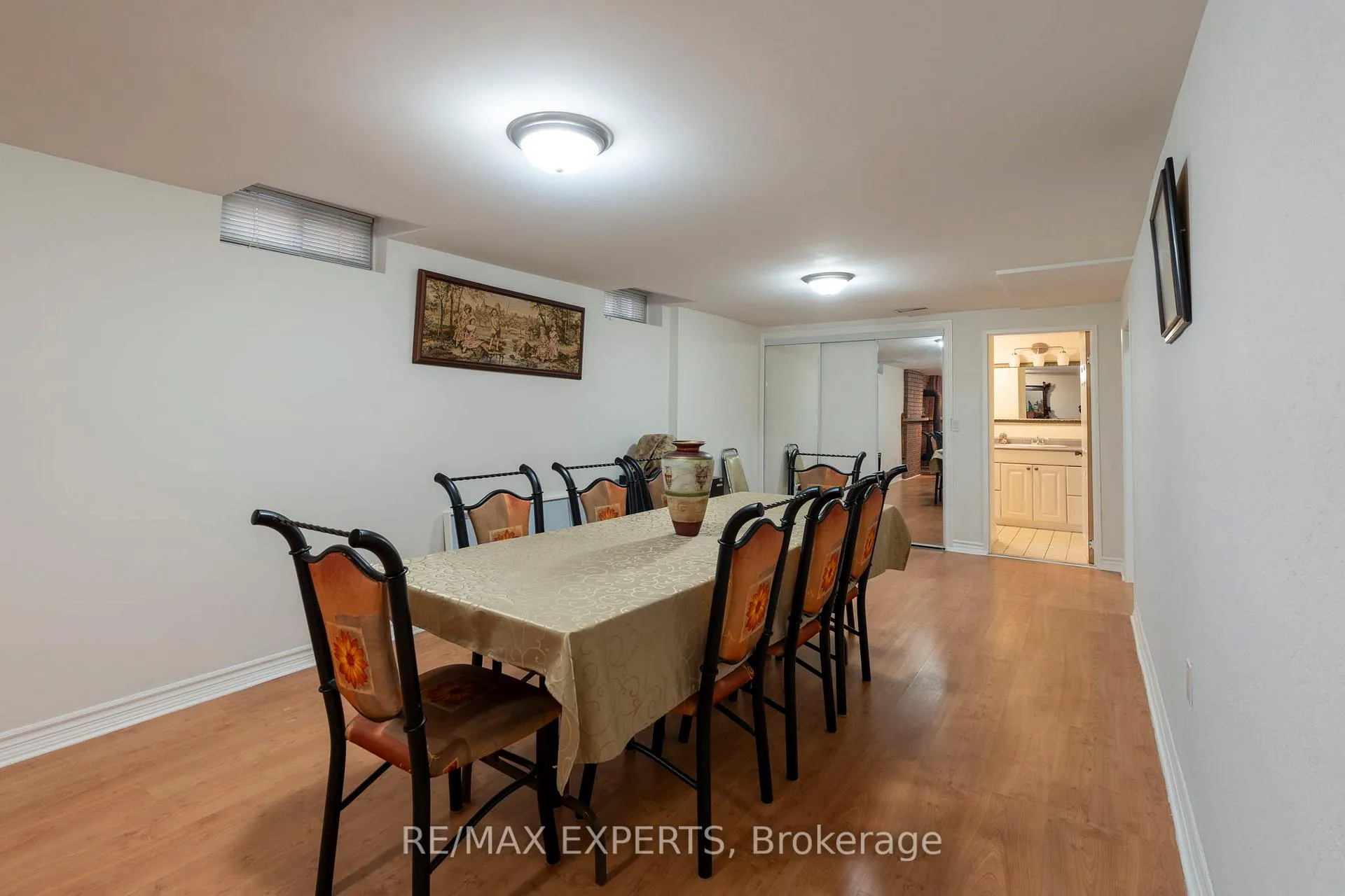 Photo 28 of 53 Mathewson Street, Vaughan, Maple — HOMEH