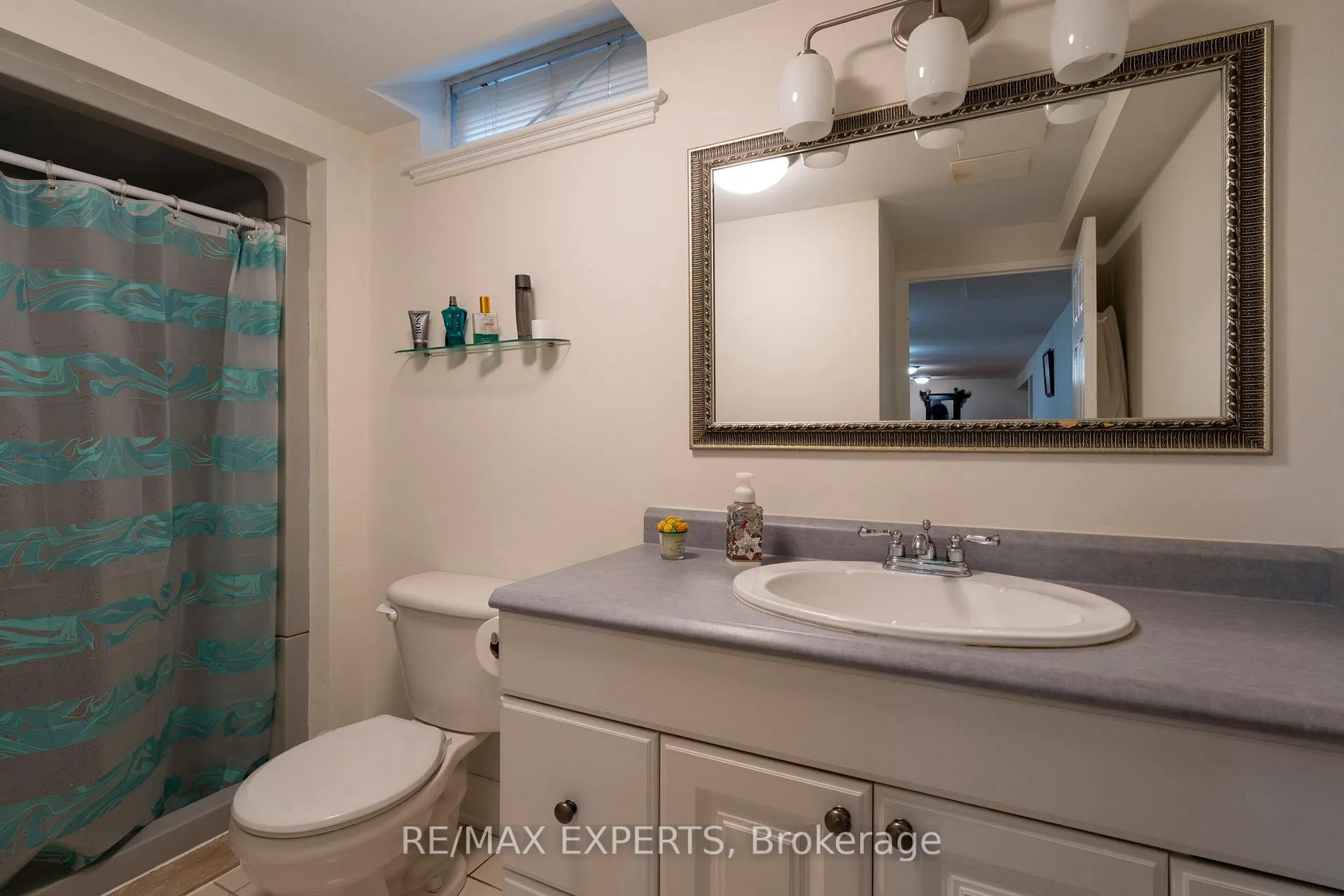Photo 30 of 53 Mathewson Street, Vaughan, Maple — HOMEH