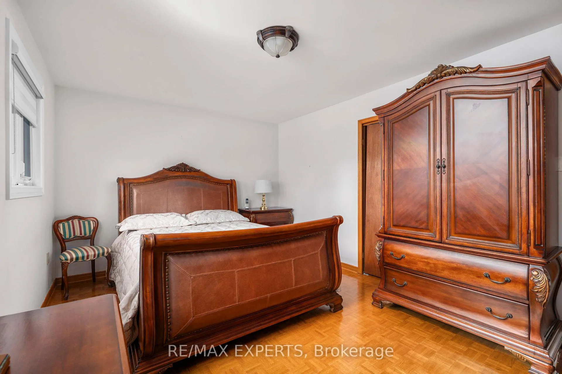 Photo 35 of 53 Mathewson Street, Vaughan, Maple — HOMEH