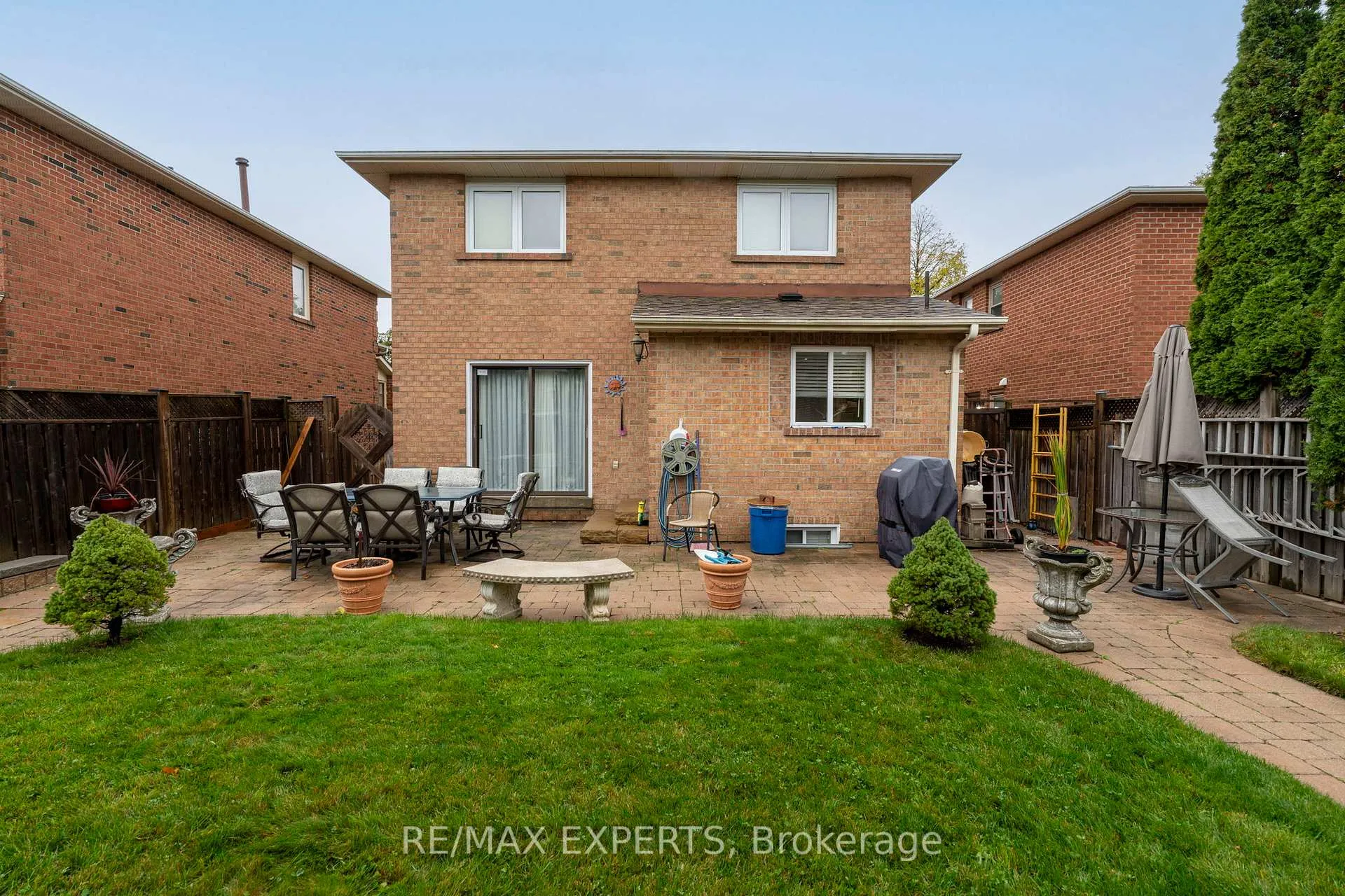 Photo 49 of 53 Mathewson Street, Vaughan, Maple — HOMEH