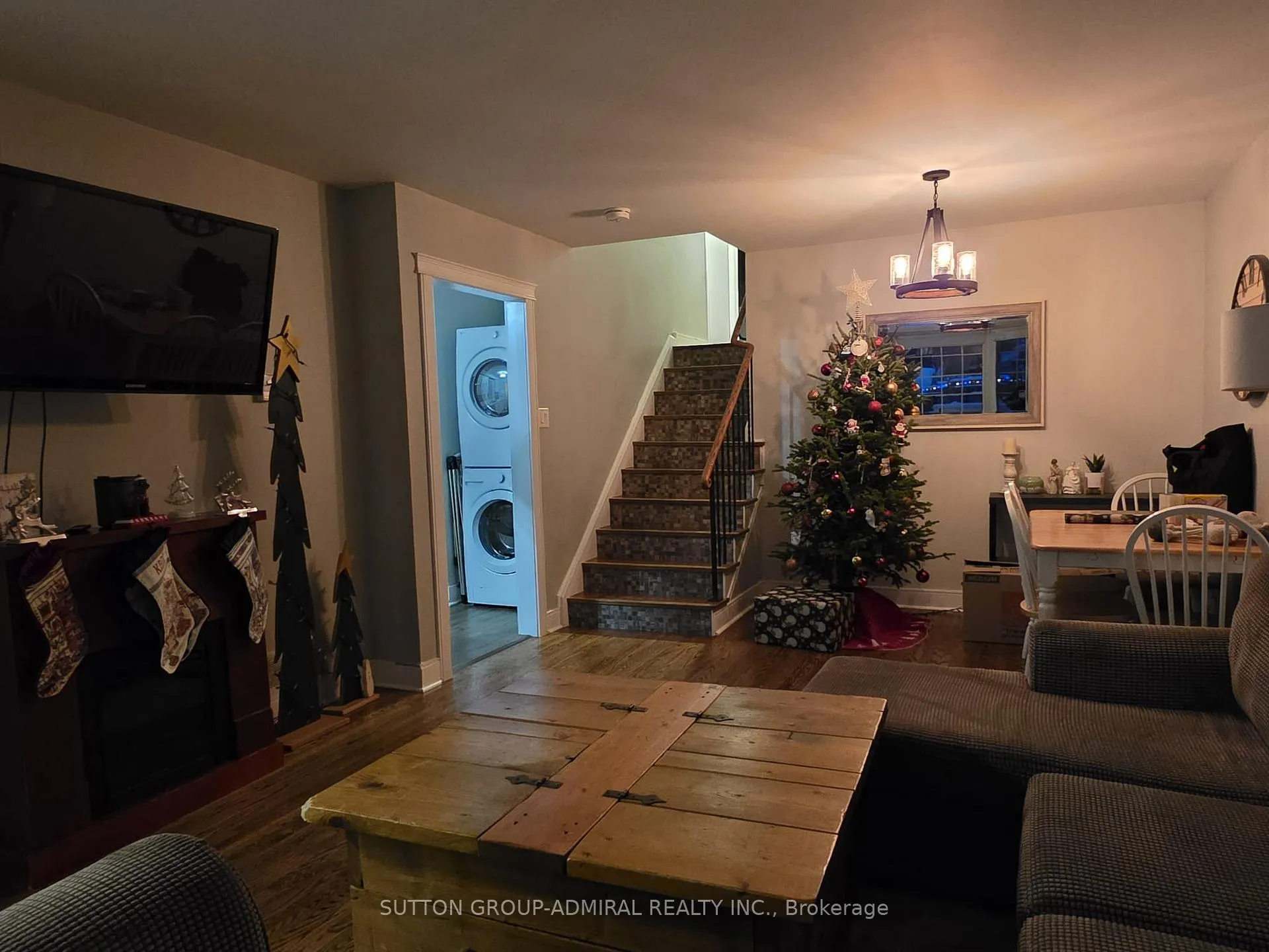 Photo 12 of Unit Upper, 31 Jeffrey Street, Barrie, Grove East — HOMEH