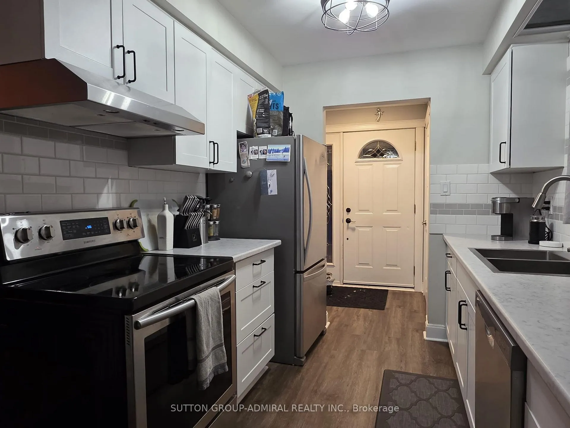 Photo 22 of Unit Upper, 31 Jeffrey Street, Barrie, Grove East — HOMEH