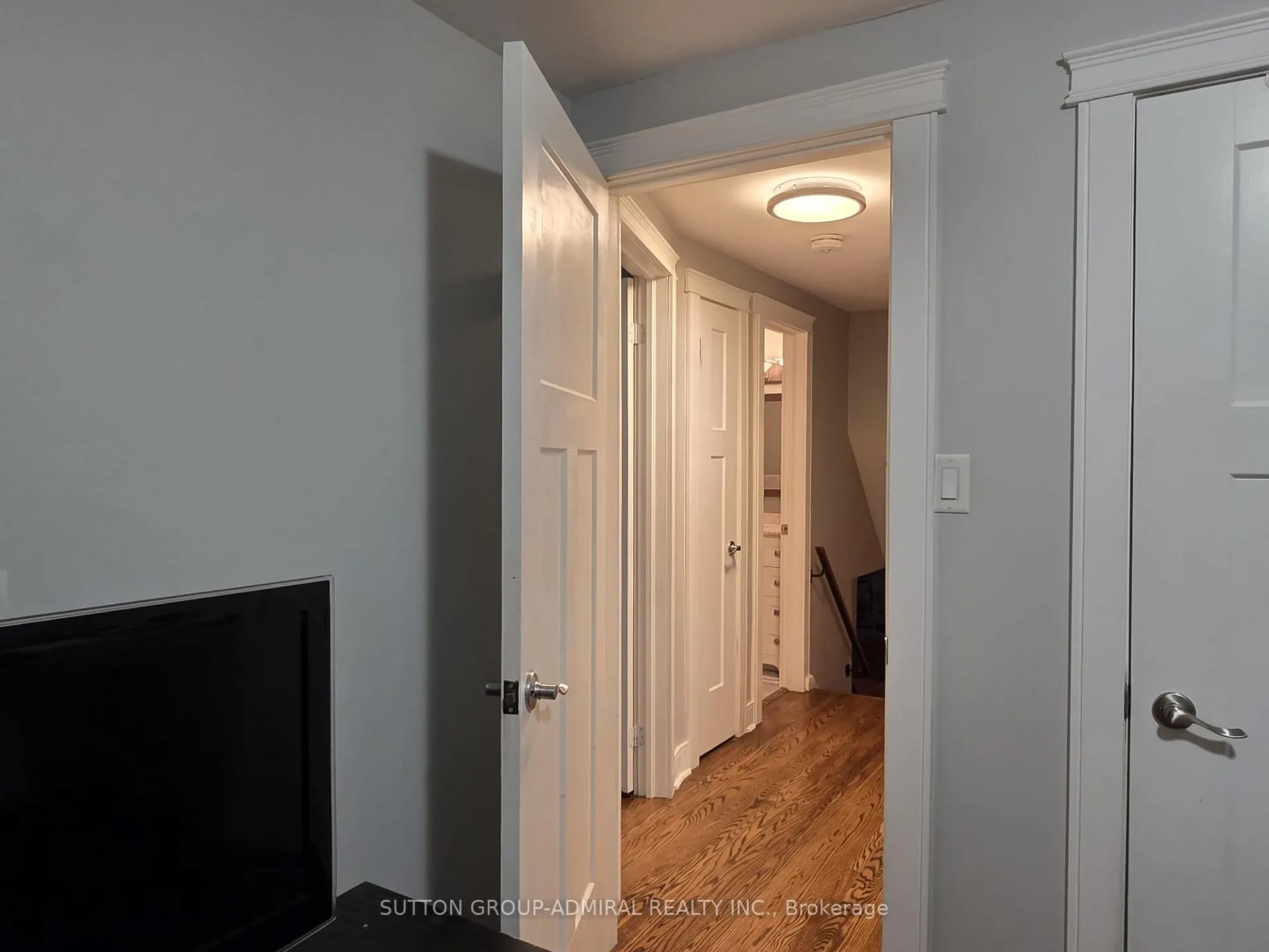 Photo 24 of Unit Upper, 31 Jeffrey Street, Barrie, Grove East — HOMEH