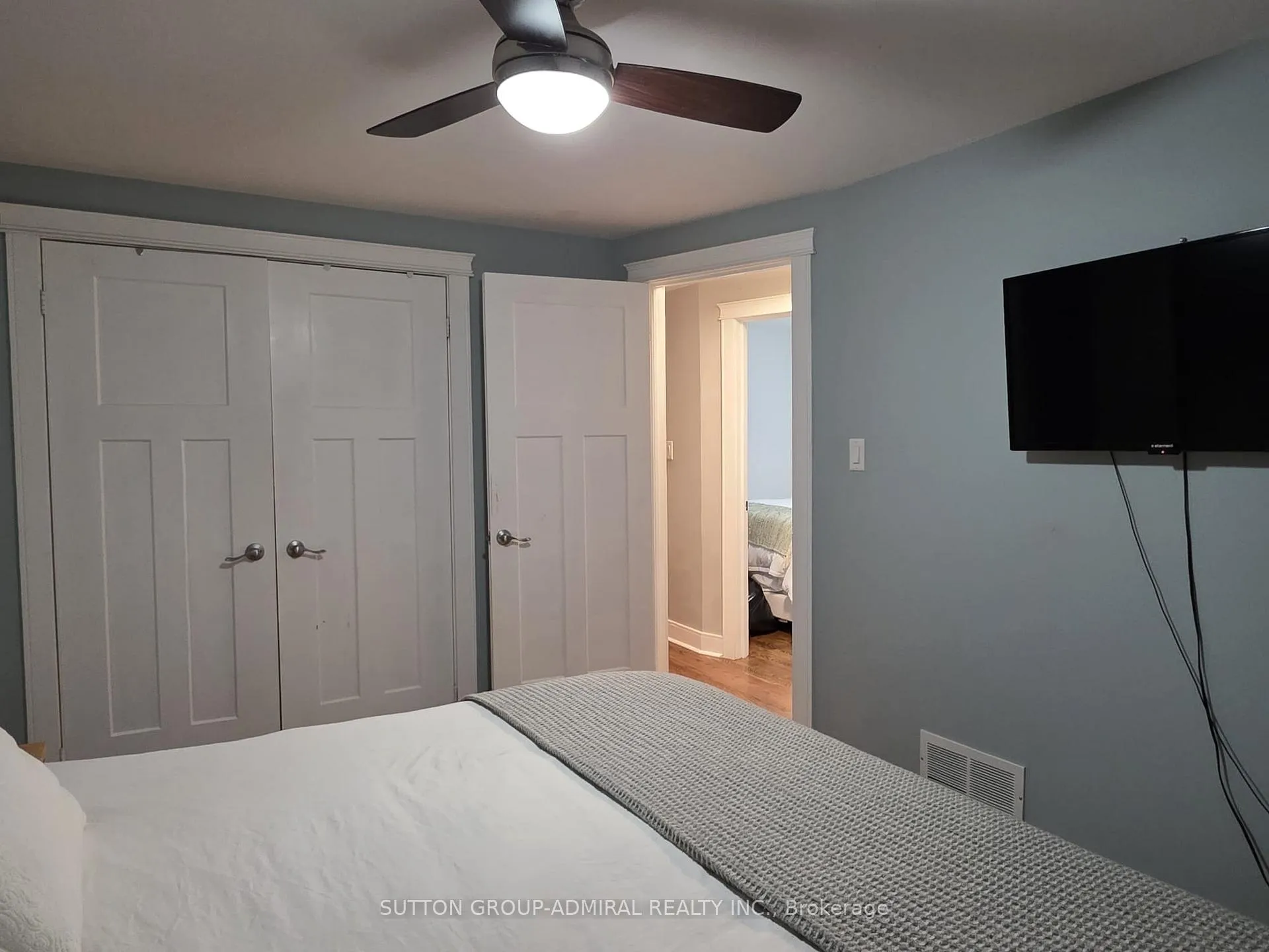 Photo 27 of Unit Upper, 31 Jeffrey Street, Barrie, Grove East — HOMEH
