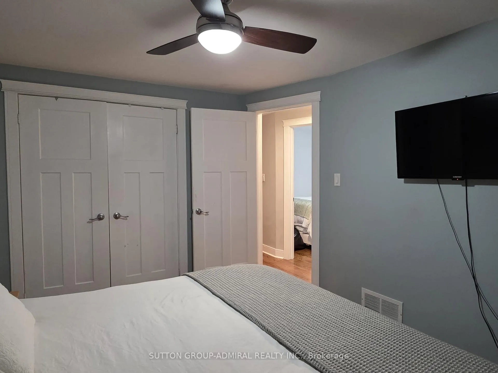 Photo 28 of Unit Upper, 31 Jeffrey Street, Barrie, Grove East — HOMEH