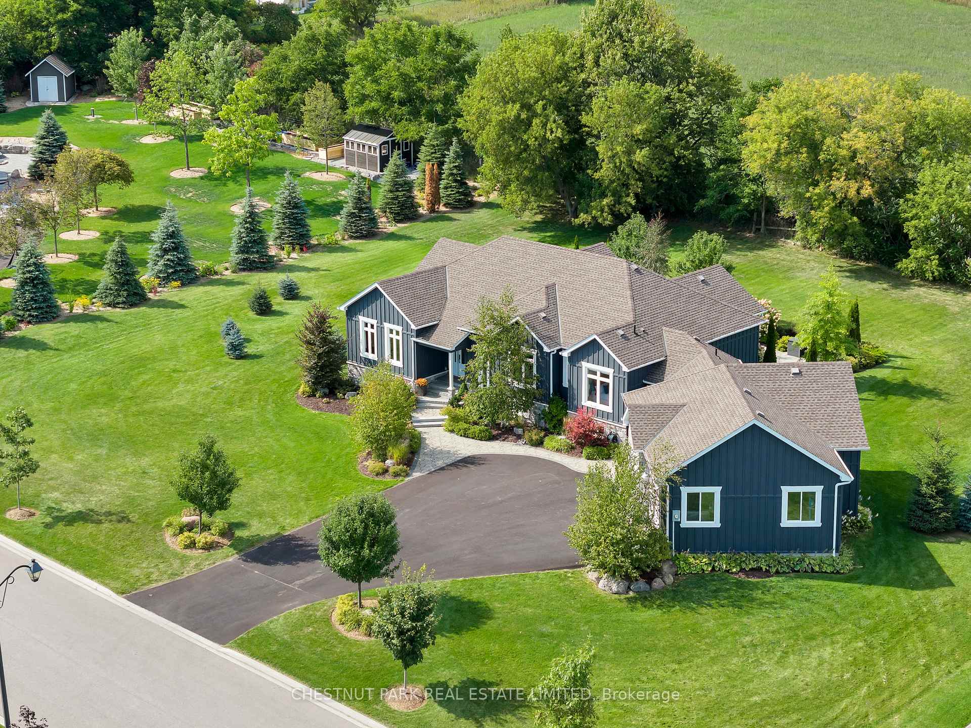 Photo 1 of 3 Horner Court, Uxbridge, Rural Uxbridge — HOMEH