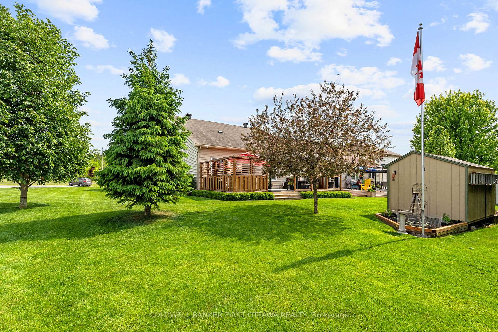 Photo 34 of 64 Moe Robillard Street, Arnprior — HOMEH