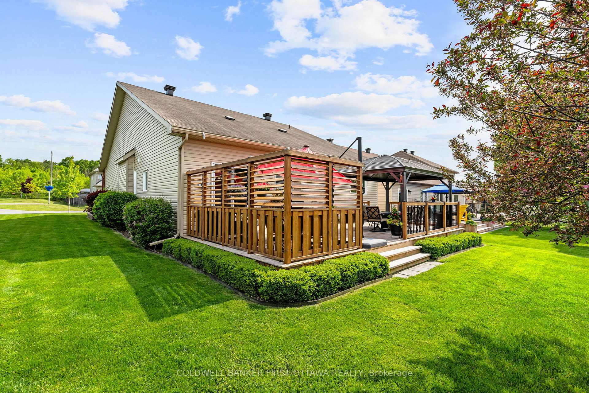 Photo 37 of 64 Moe Robillard Street, Arnprior — HOMEH
