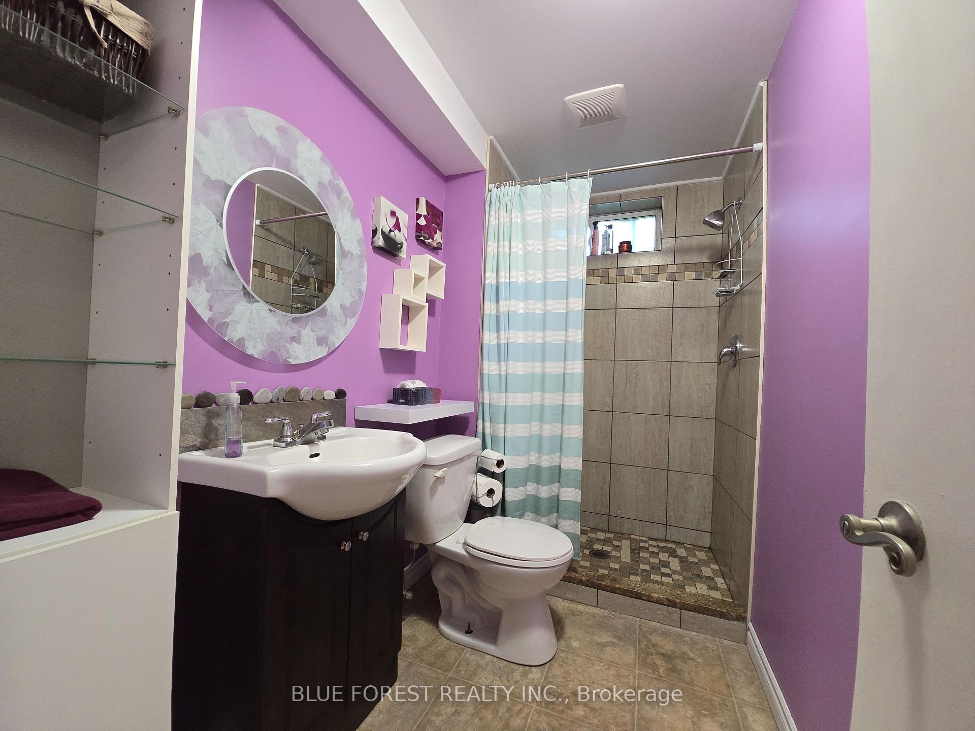 Photo 24 of 24898 Pioneer Line, West Elgin, West Lorne — HOMEH